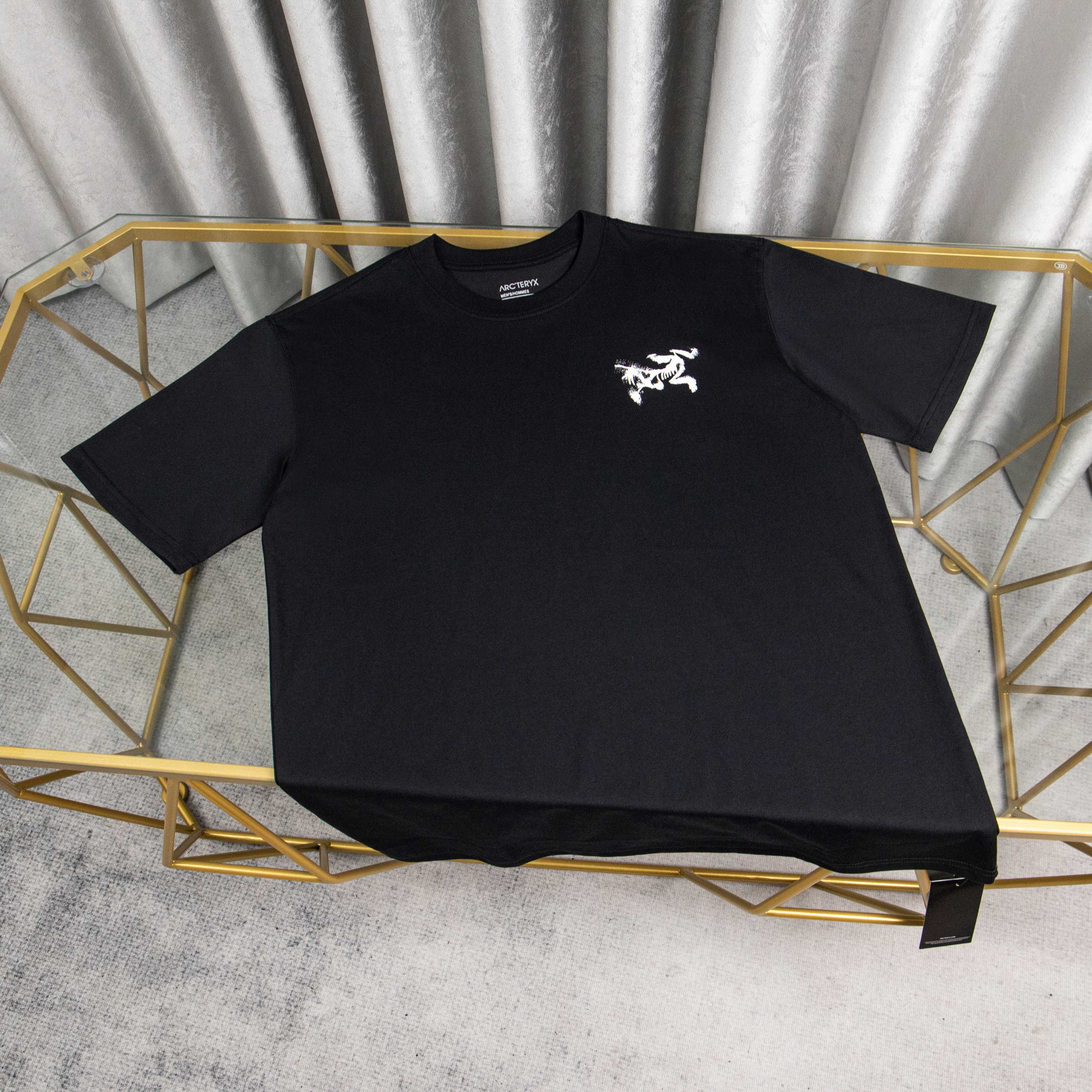 LuxluxHouse Best Quality Clothes T-shirt Arcteryx