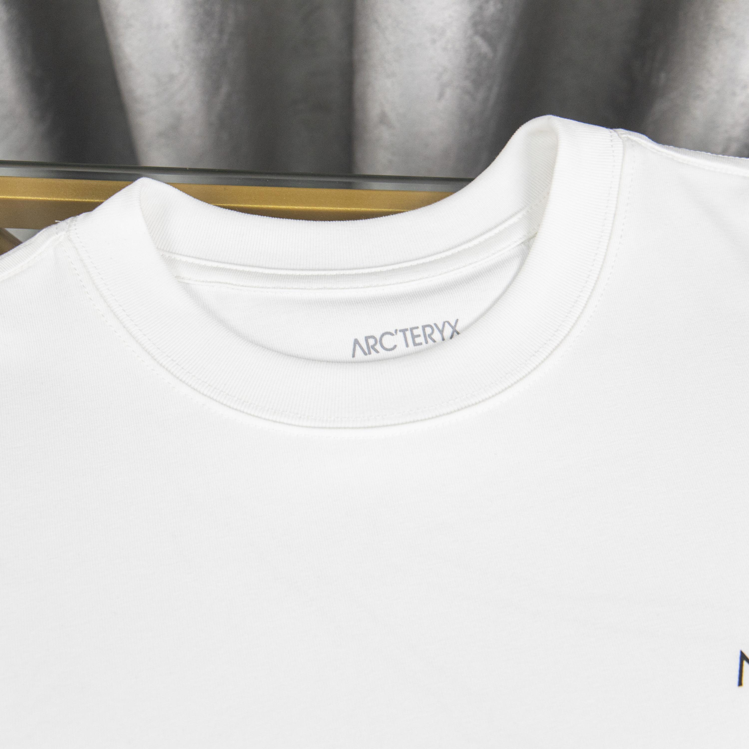 LuxluxHouse Best Quality Clothes T-shirt Arcteryx