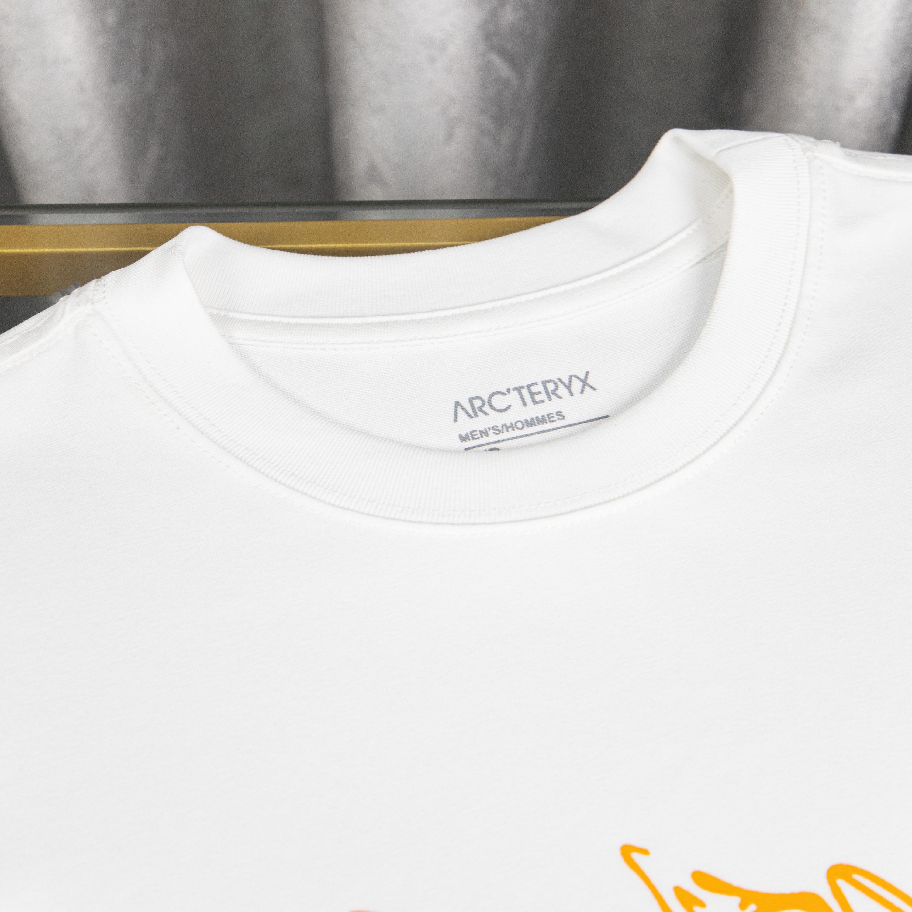 LuxluxHouse Best Quality Clothes T-shirt Arcteryx