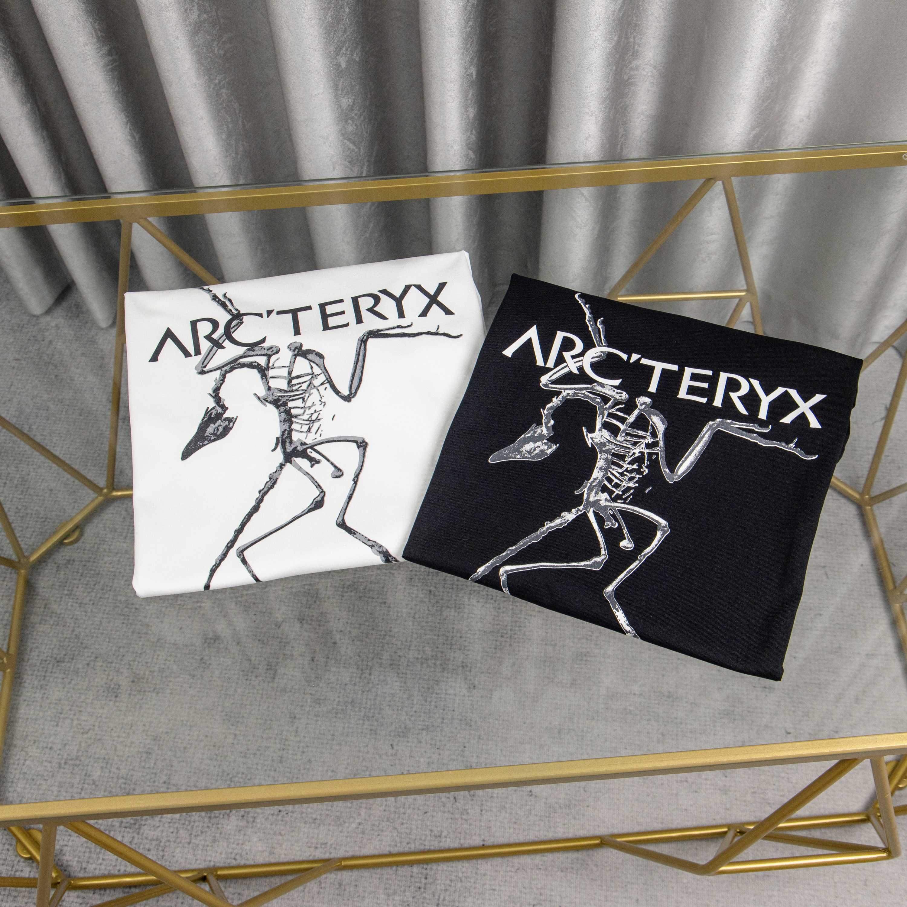 LuxluxHouse Best Quality Clothes T-shirt Arcteryx