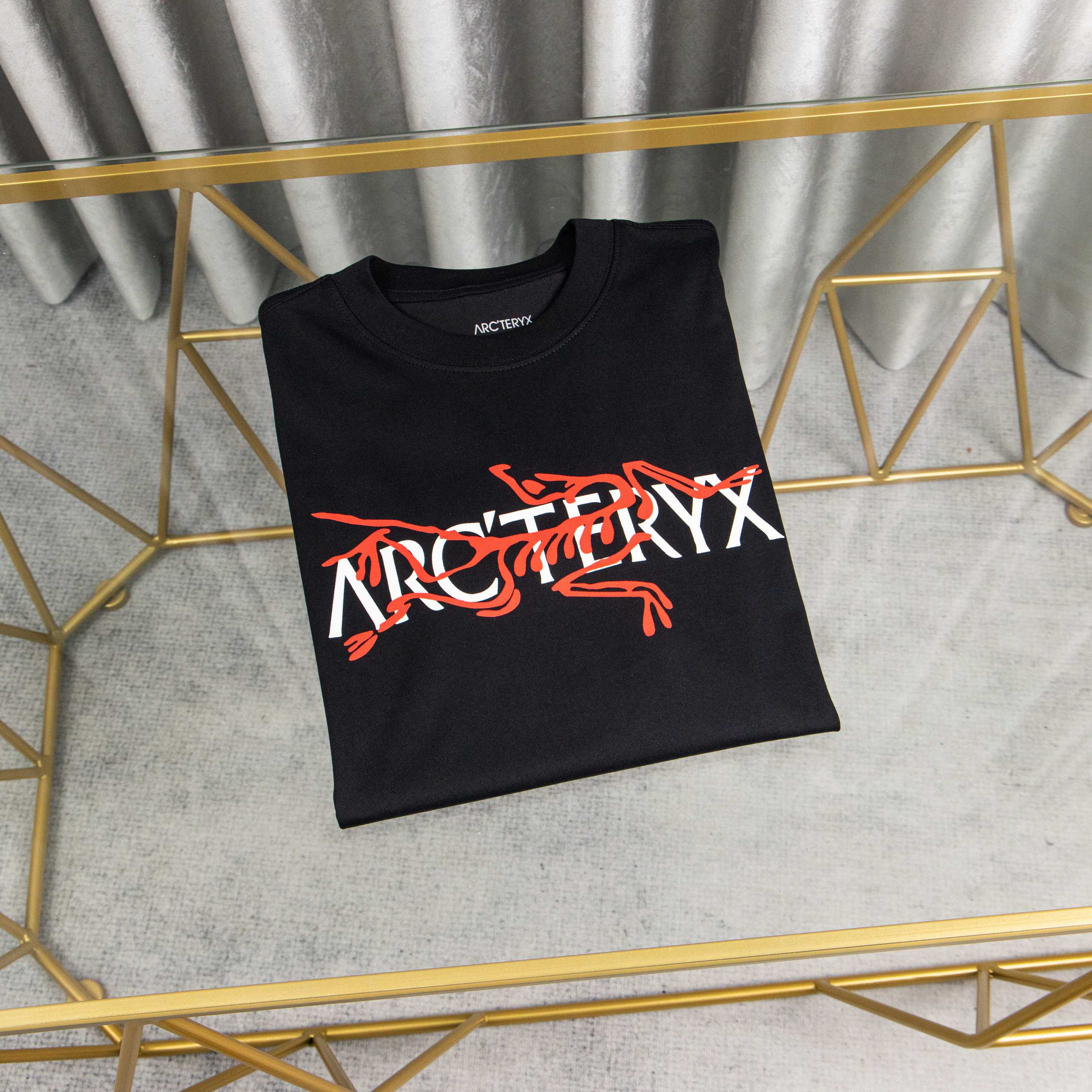 LuxluxHouse Best Quality Clothes T-shirt Arcteryx
