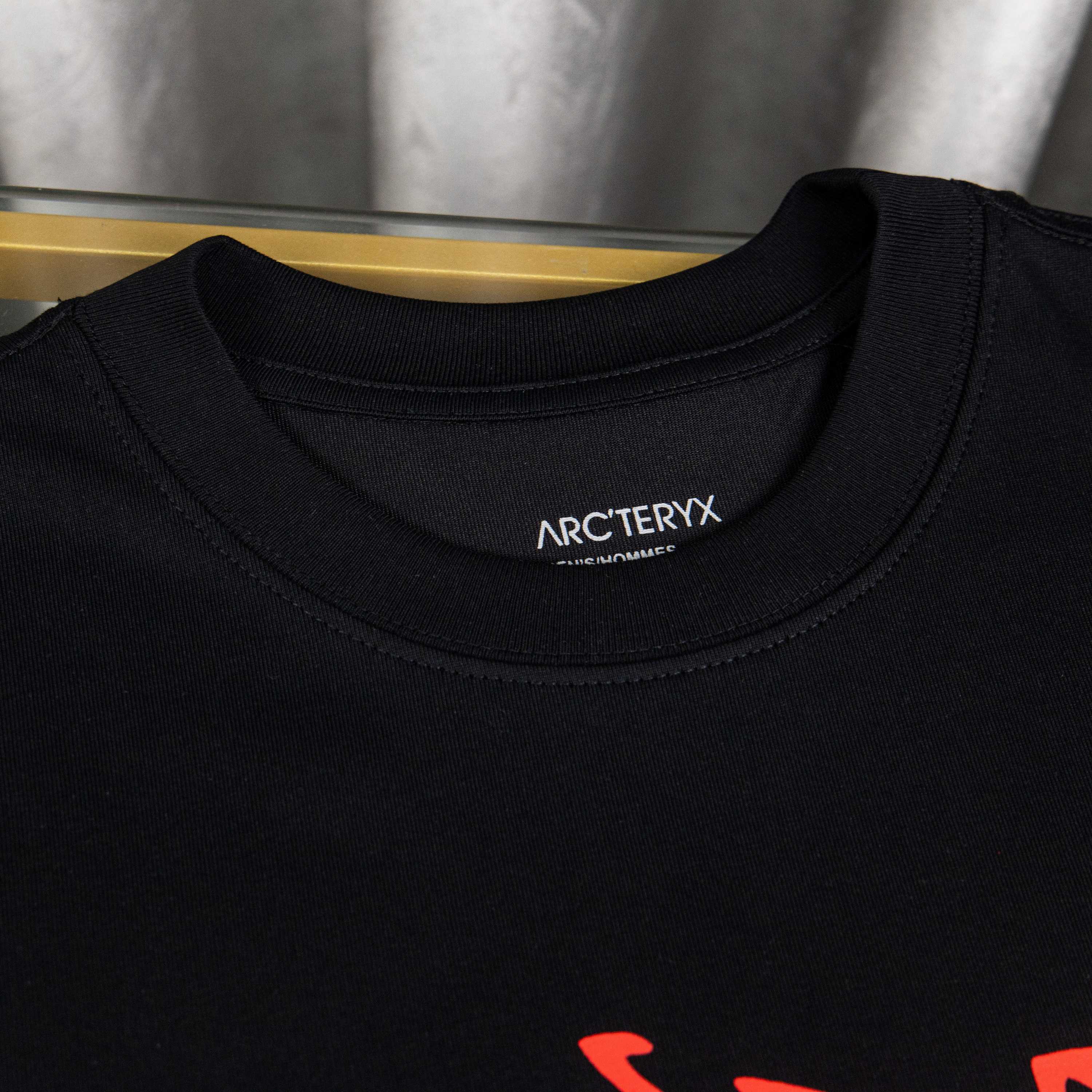 LuxluxHouse Best Quality Clothes T-shirt Arcteryx