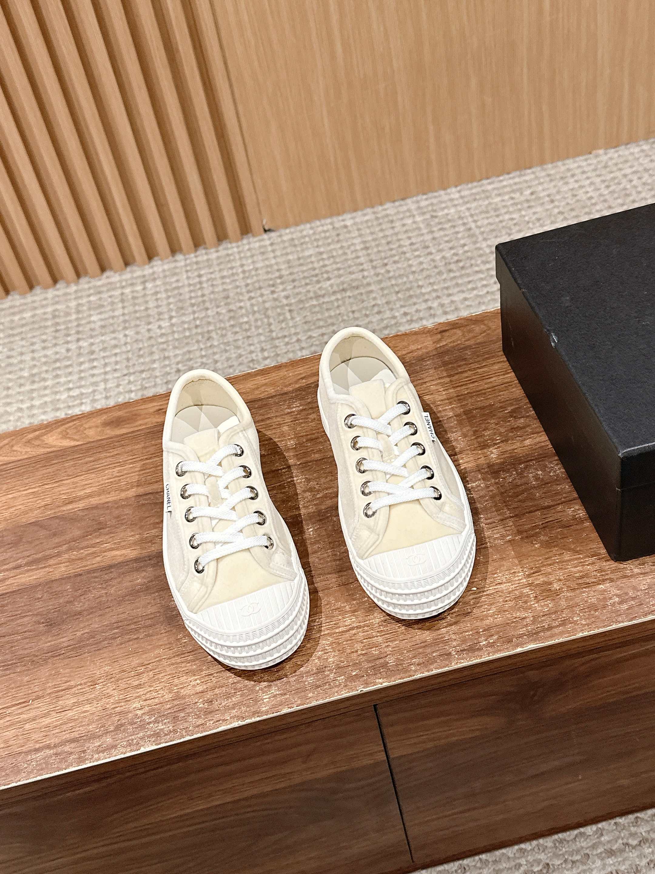 LuxluxHouse Best Quality Chanel Women Shoes