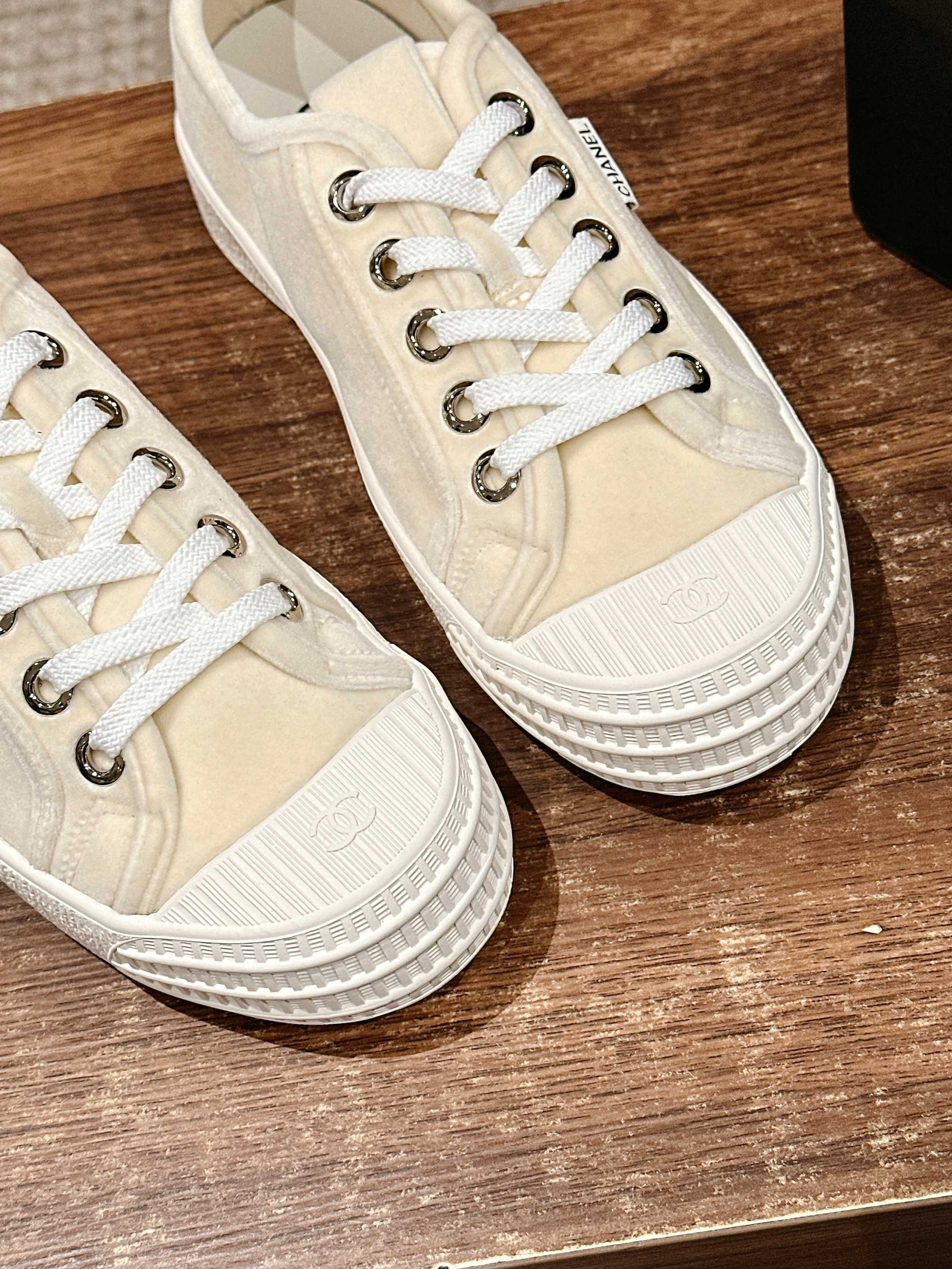 LuxluxHouse Best Quality Chanel Women Shoes