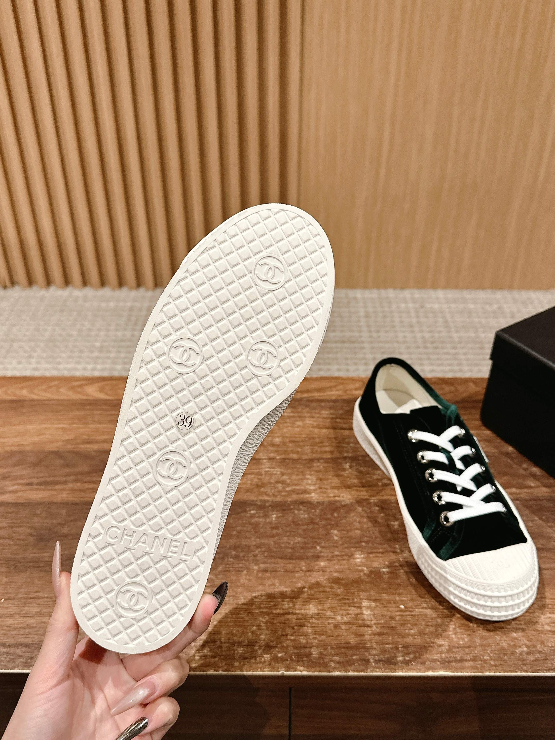 LuxluxHouse Best Quality Chanel Women Shoes