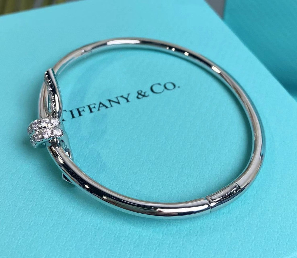 LuxluxHouse Best Quality Accessories Bracelet Tiffany