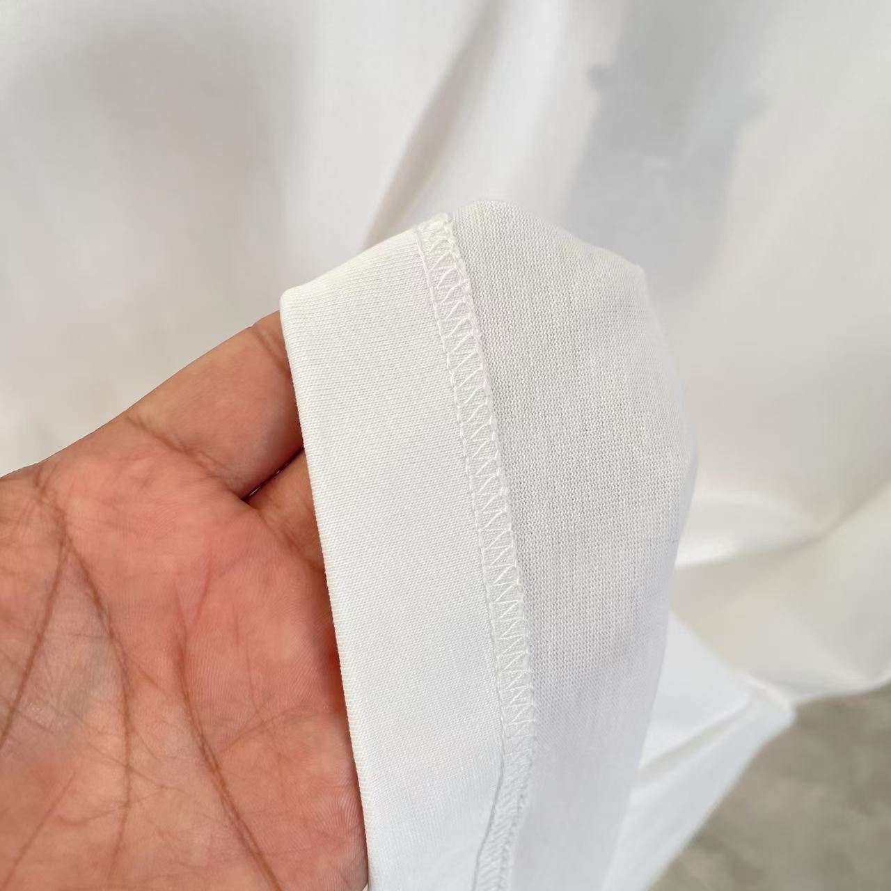 LuxluxHouse Best Quality Clothes T-shirt Loewe