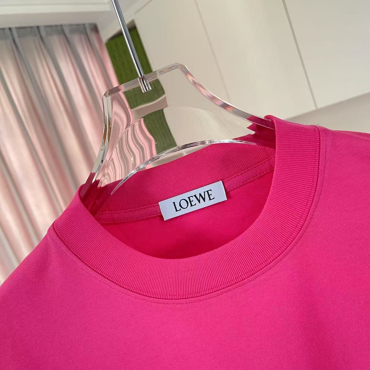 LuxluxHouse Best Quality Clothes T-shirt Loewe