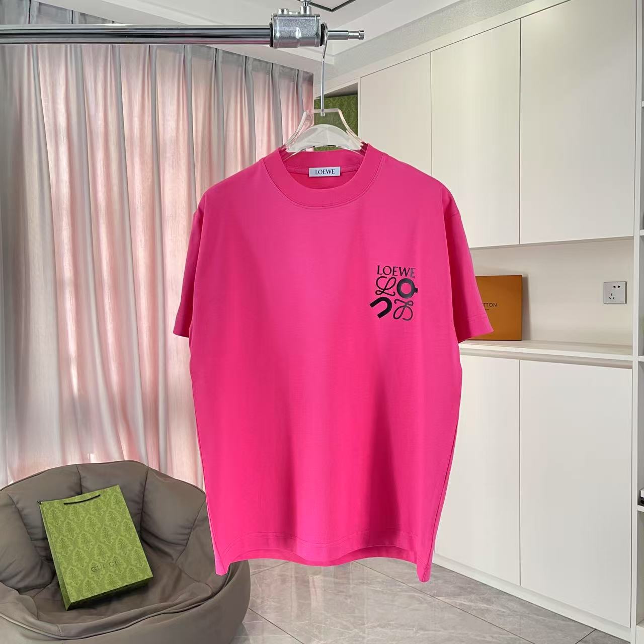 LuxluxHouse Best Quality Clothes T-shirt Loewe