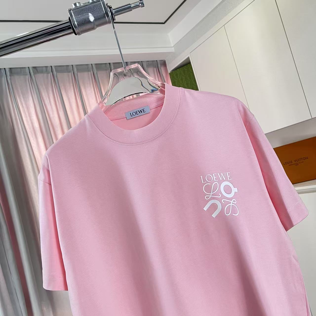 LuxluxHouse Best Quality Clothes T-shirt Loewe