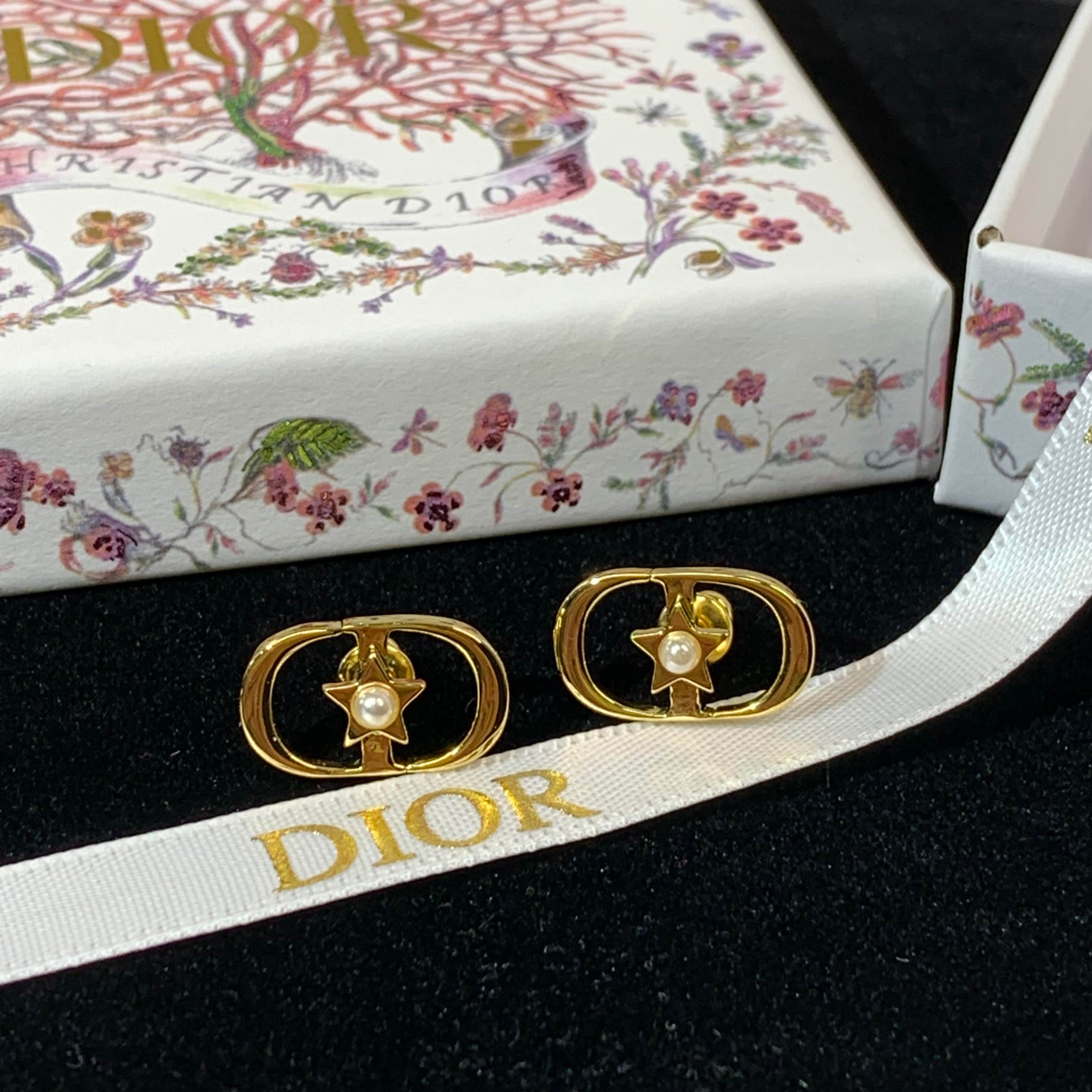 LuxluxHouse Best Quality Accessories Earrings Dior