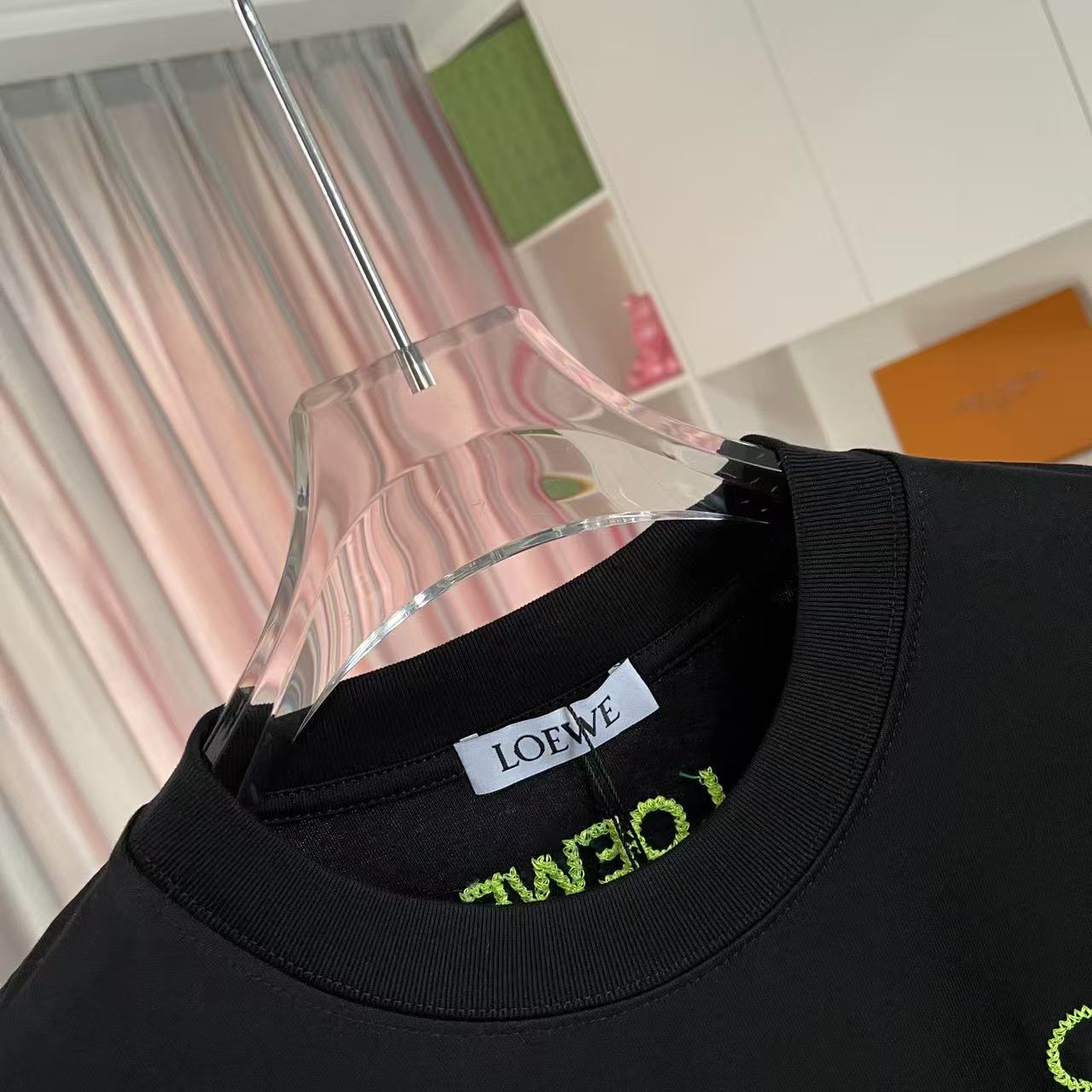LuxluxHouse Best Quality Clothes T-shirt Loewe