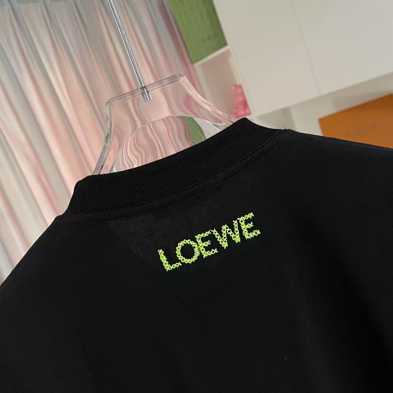 LuxluxHouse Best Quality Clothes T-shirt Loewe