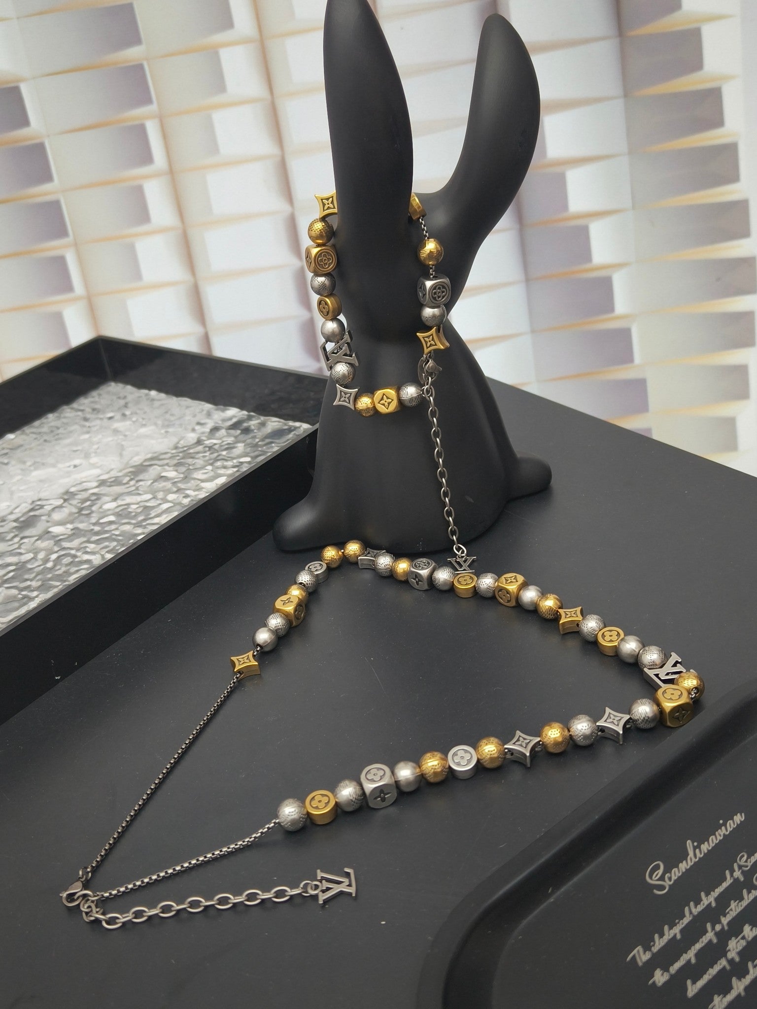 LuxluxHouse Best Quality Accessories Necklace Bracelet Louis Vuitton