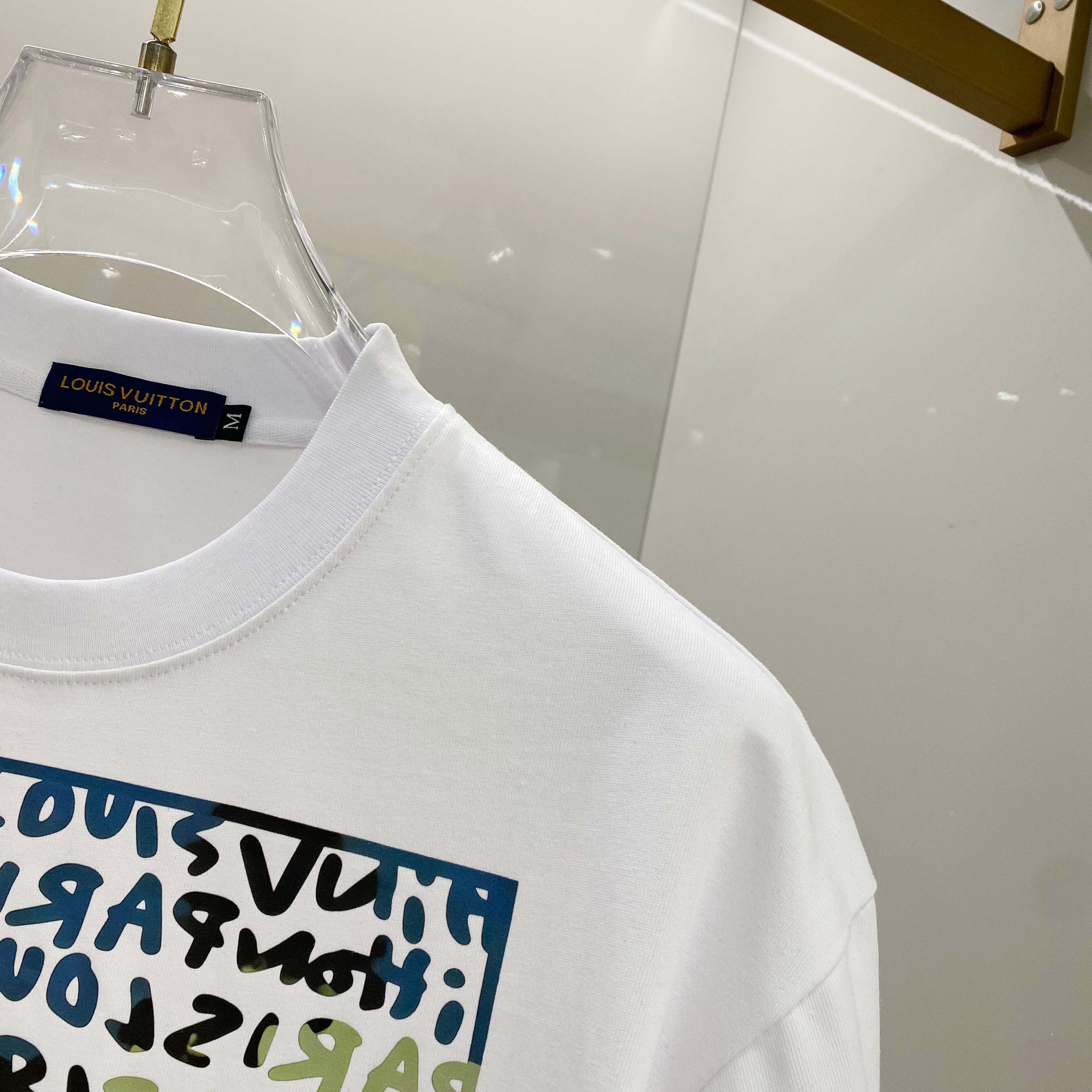 LuxluxHouse Best Quality Clothes T-shirt Louis Vuitton