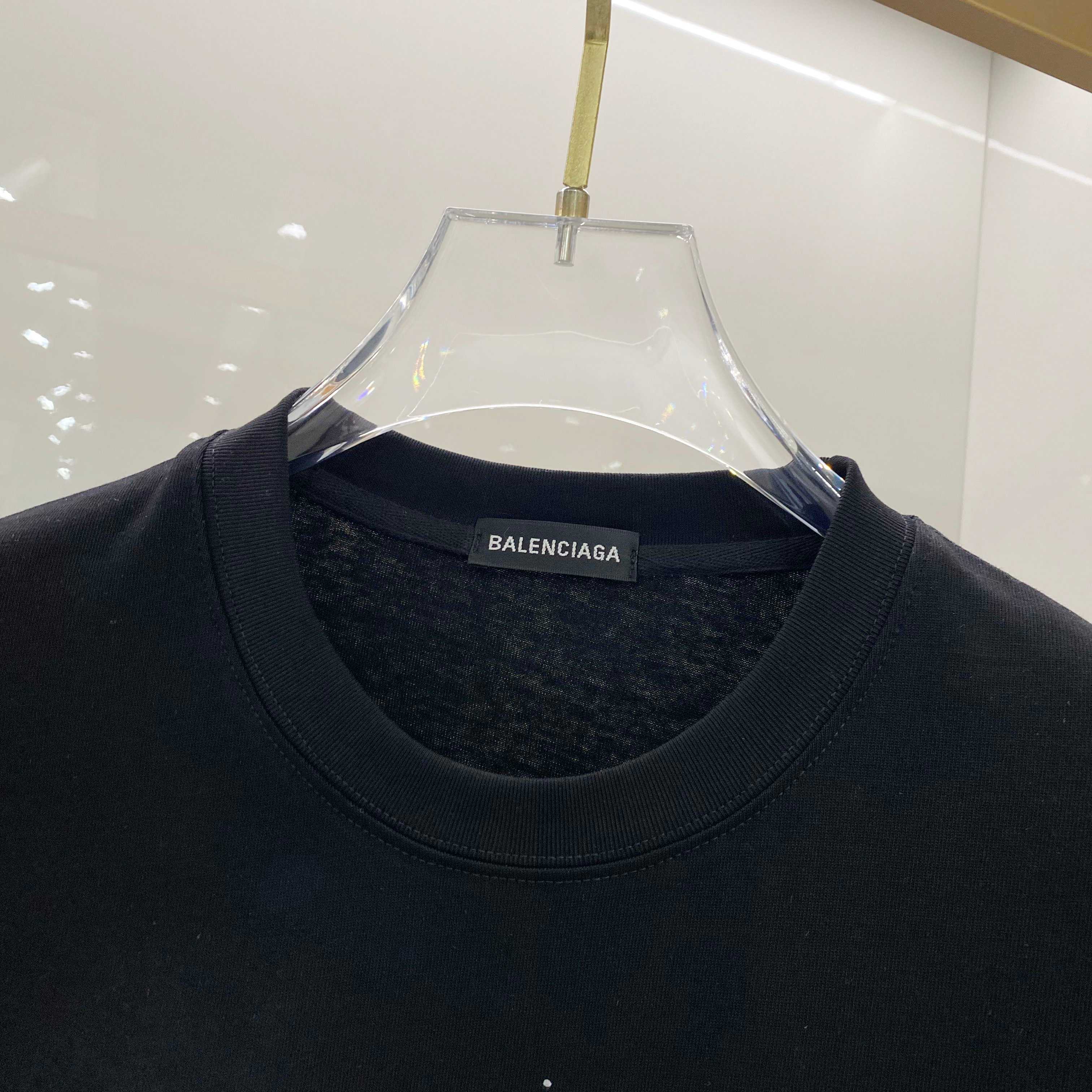 LuxluxHouse Best Quality Clothes Balenciaga T-shirt