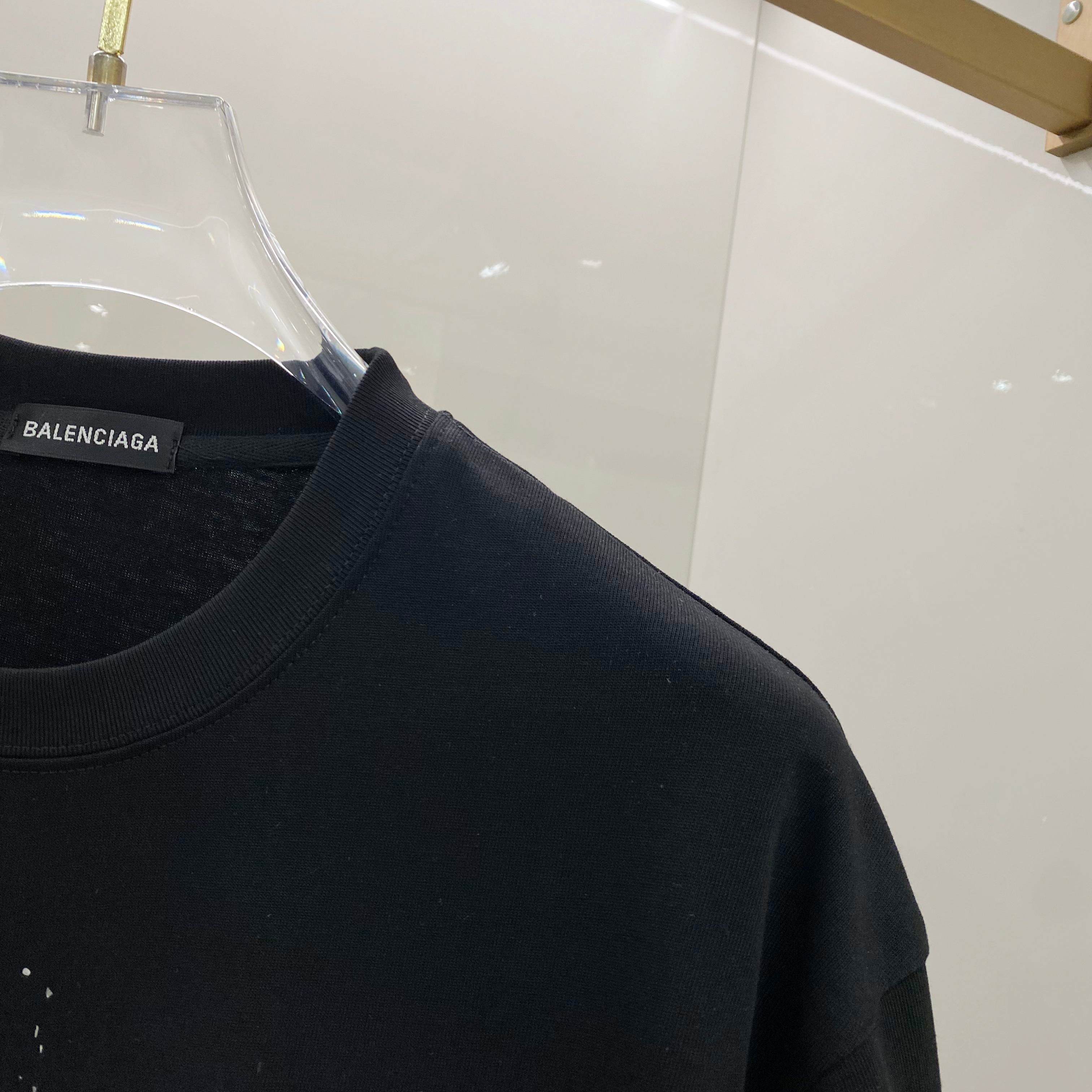 LuxluxHouse Best Quality Clothes Balenciaga T-shirt