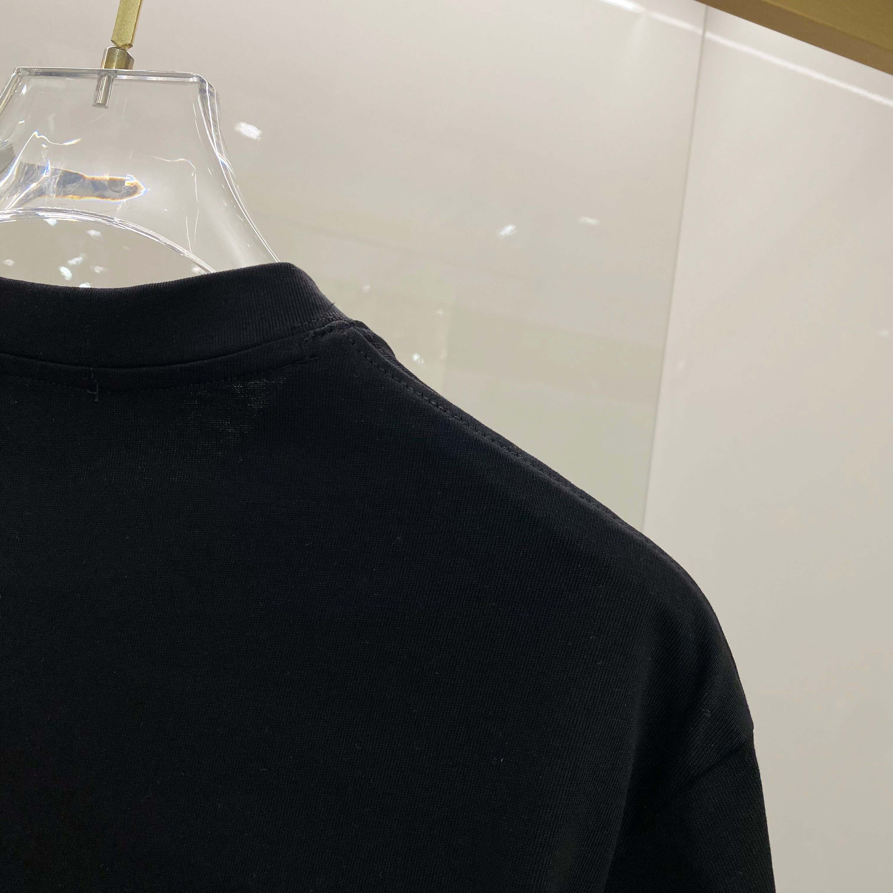 LuxluxHouse Best Quality Clothes Balenciaga T-shirt