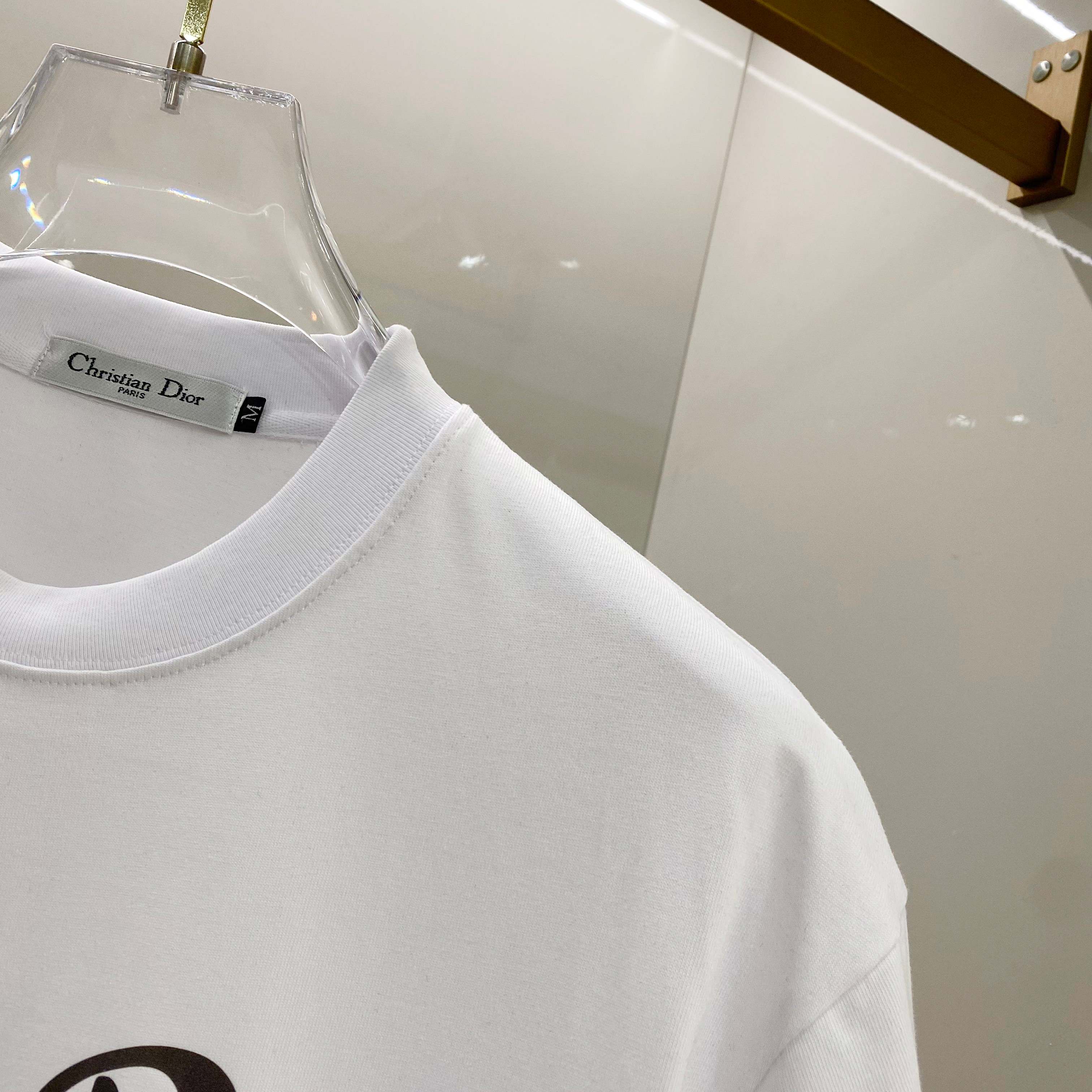 LuxluxHouse Best Quality Clothes T-shirt Dior