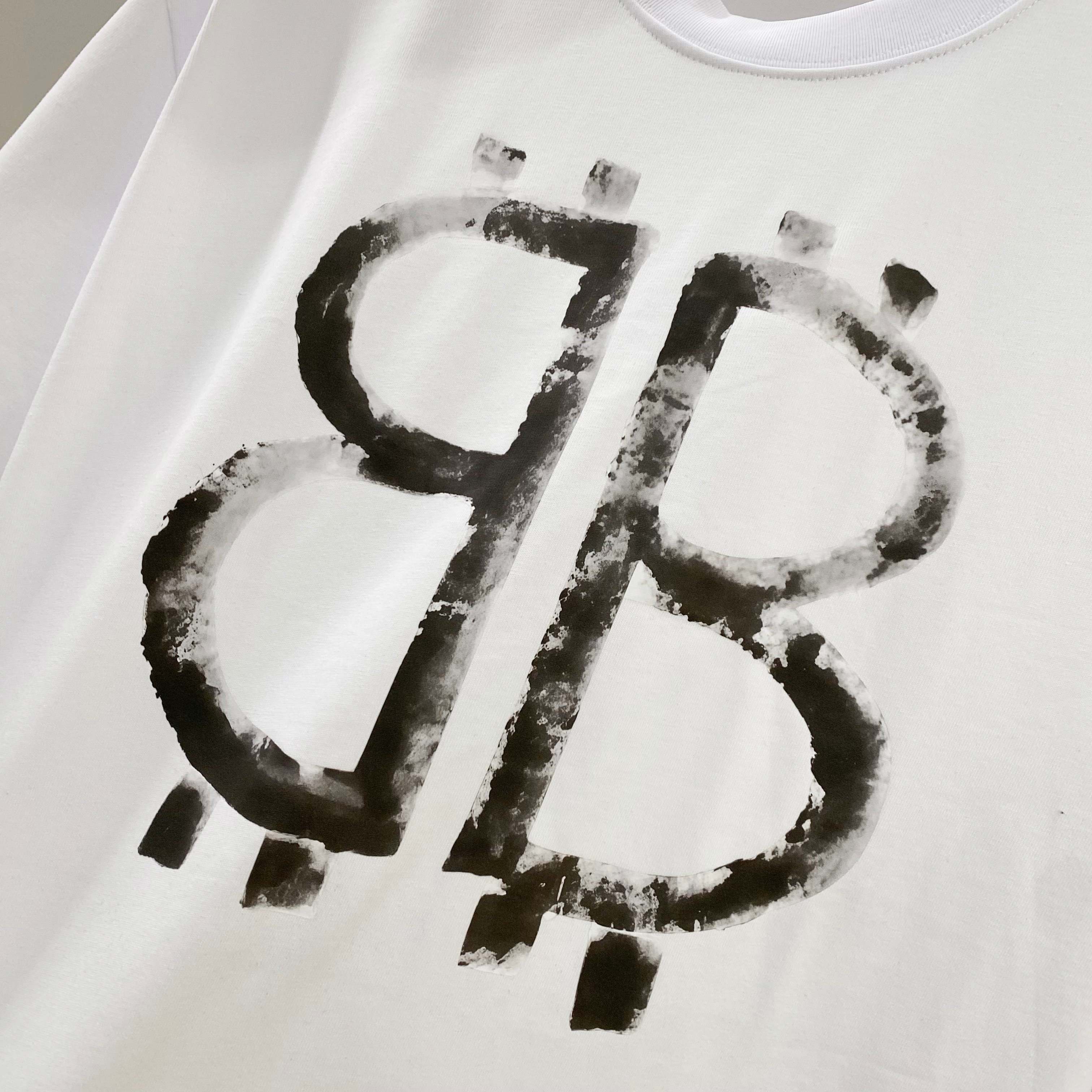 LuxluxHouse Best Quality Clothes Balenciaga T-shirt