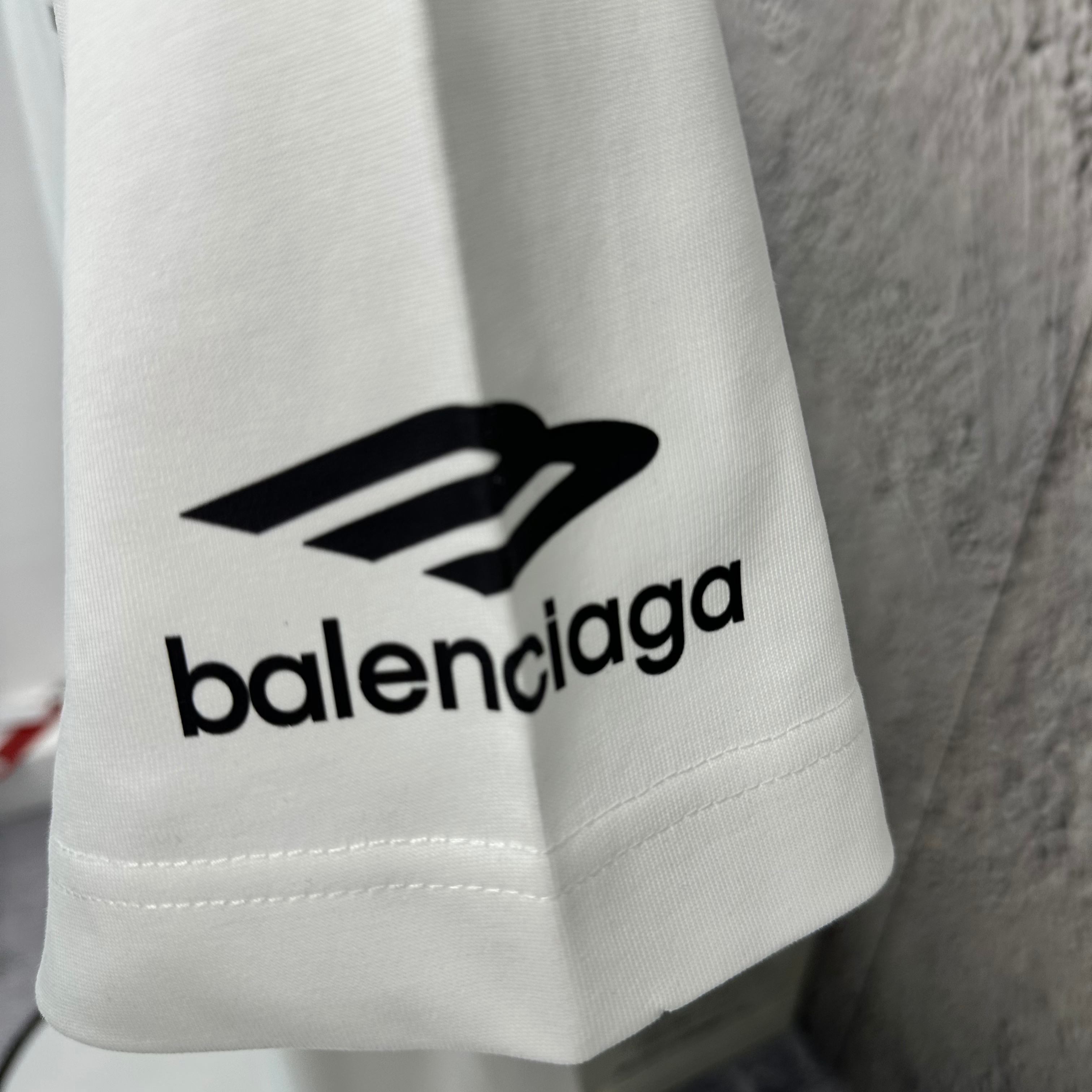 LuxluxHouse Best Quality Clothes Balenciaga T-shirt