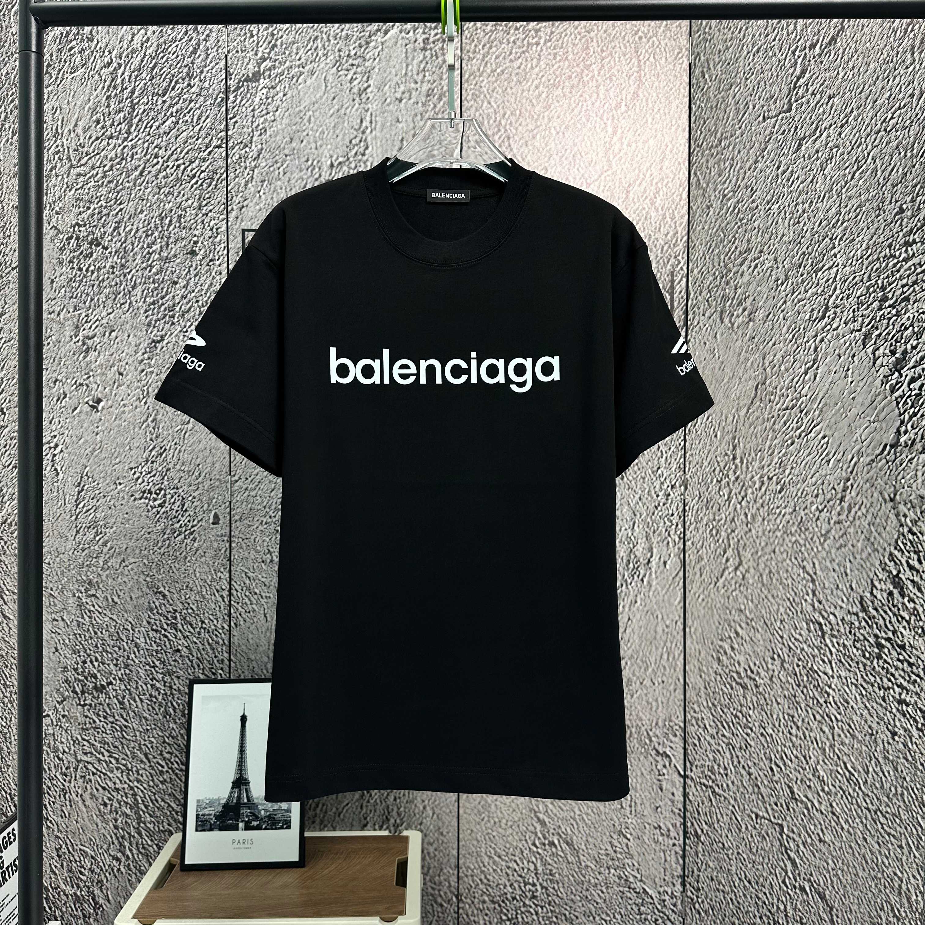 LuxluxHouse Best Quality Clothes Balenciaga T-shirt