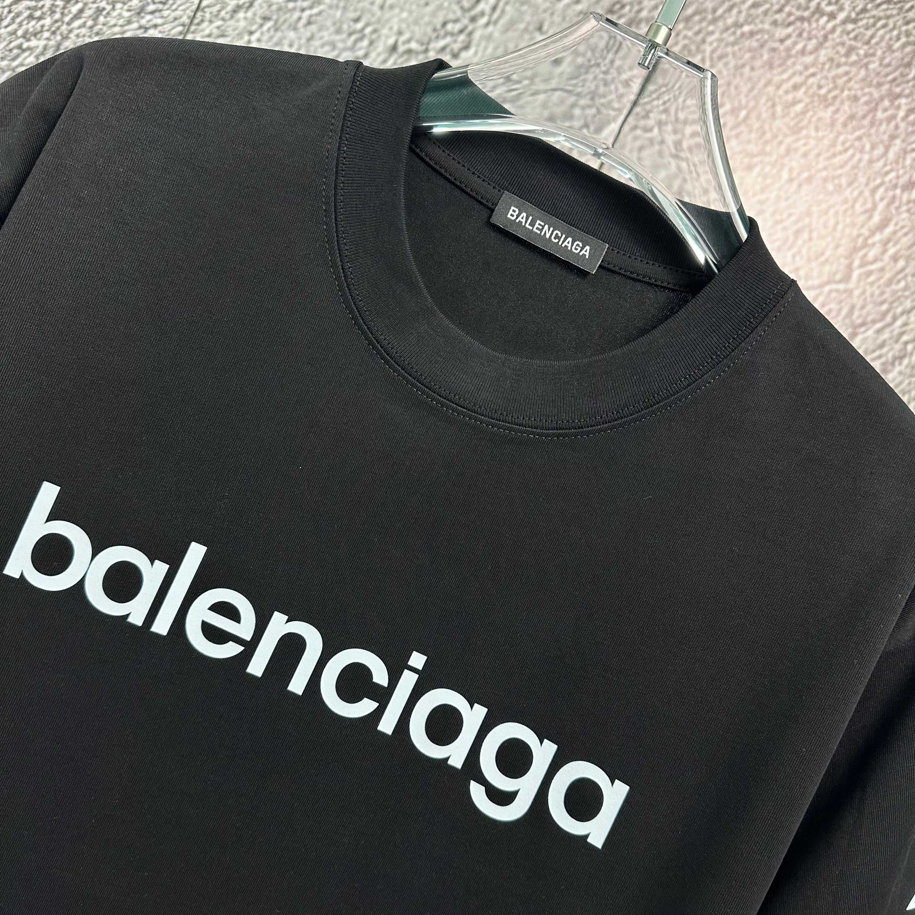 LuxluxHouse Best Quality Clothes Balenciaga T-shirt