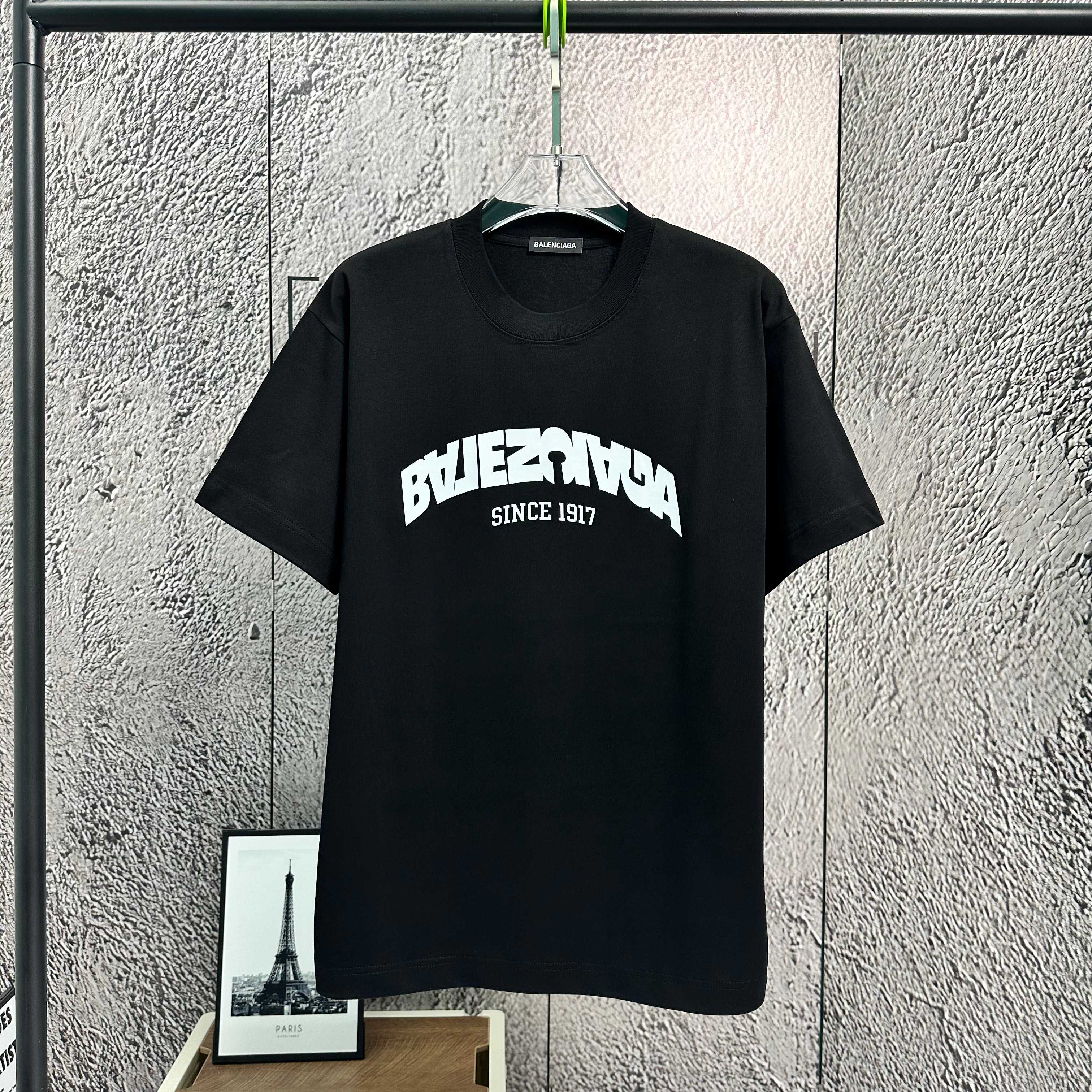 LuxluxHouse Best Quality Clothes Balenciaga T-shirt