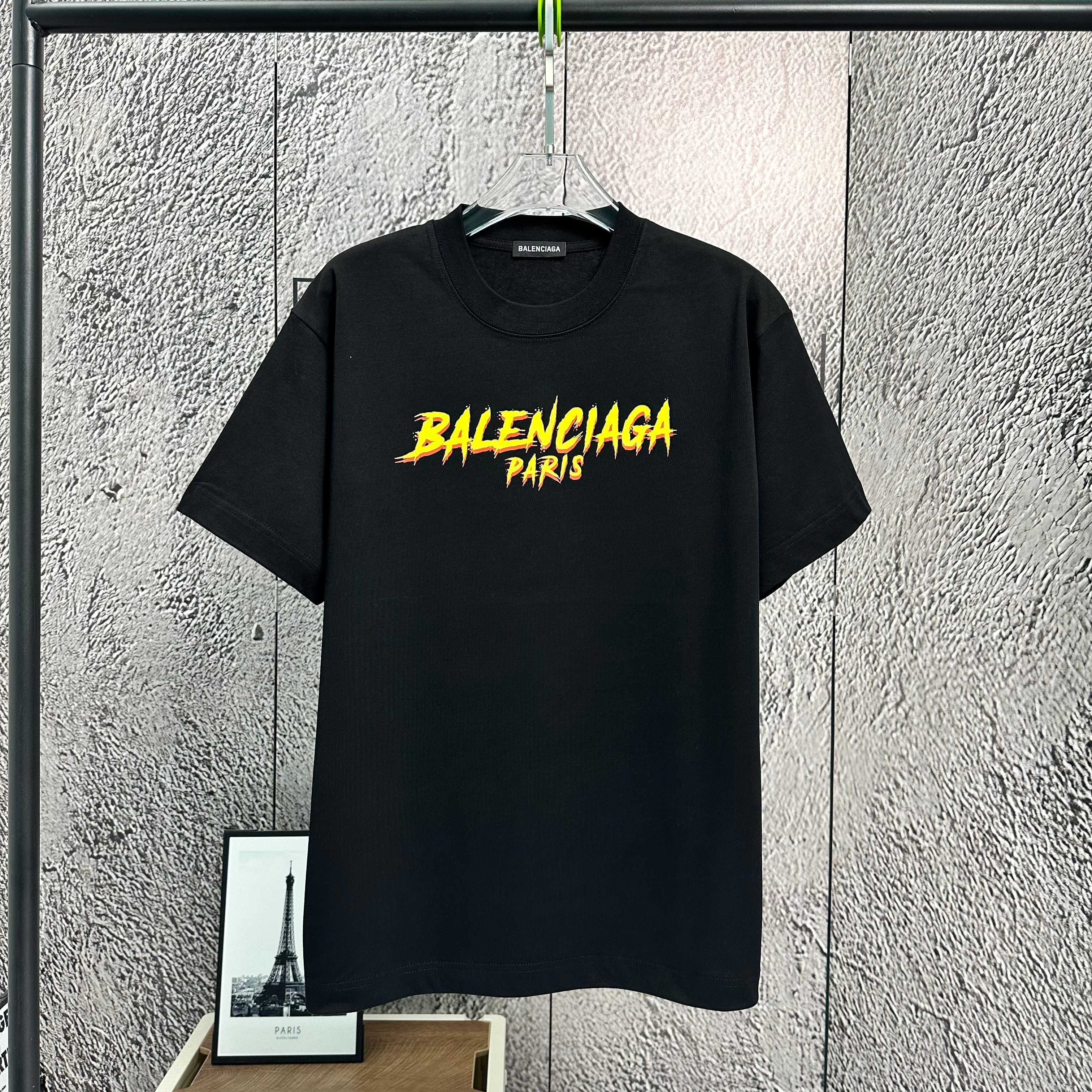 LuxluxHouse Best Quality Clothes Balenciaga T-shirt