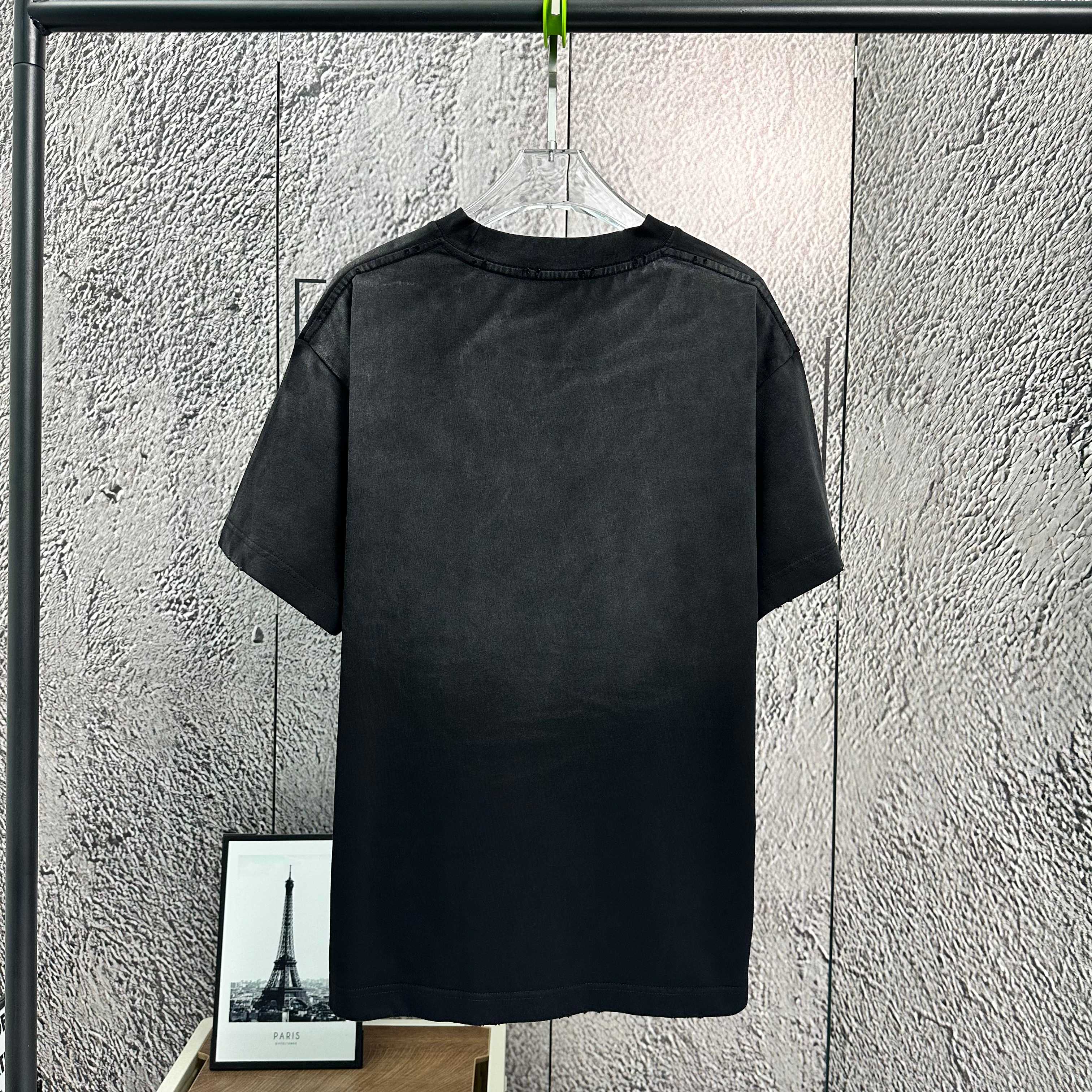 LuxluxHouse Best Quality Clothes Balenciaga T-shirt