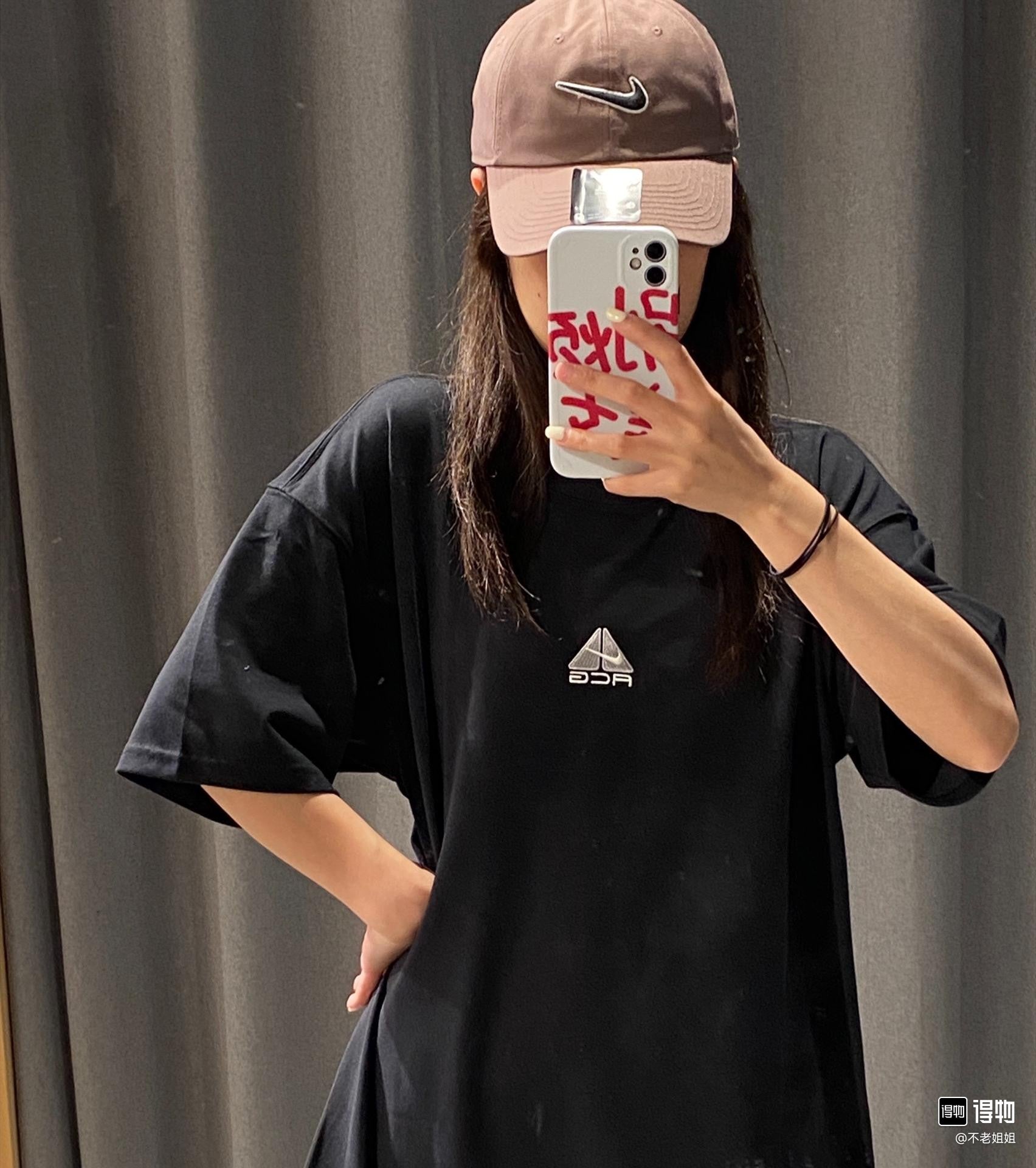 LuxluxHouse Best Quality Clothes Nike & Adidas T-shirt