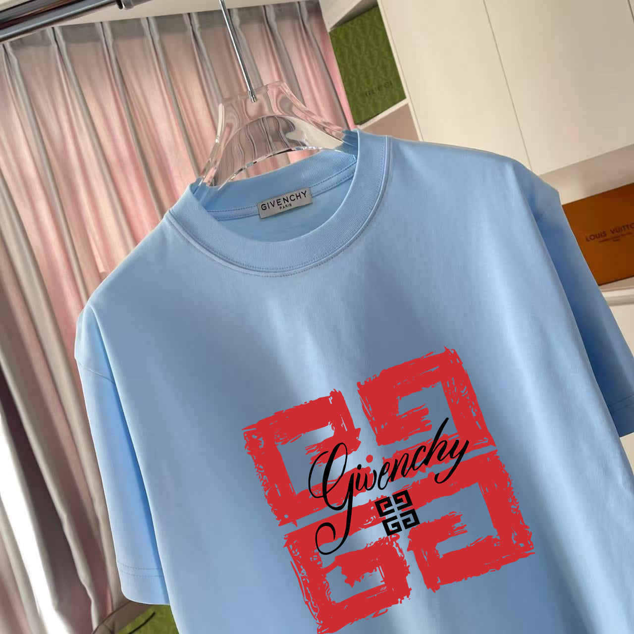 LuxluxHouse Best Quality Clothes Givenchy T-shirt