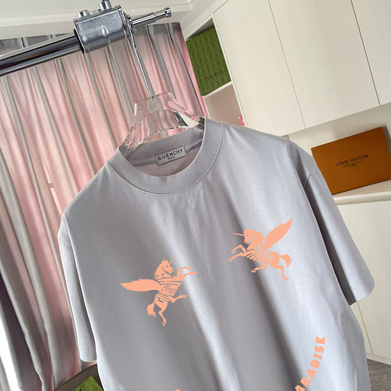 LuxluxHouse Best Quality Clothes Givenchy T-shirt