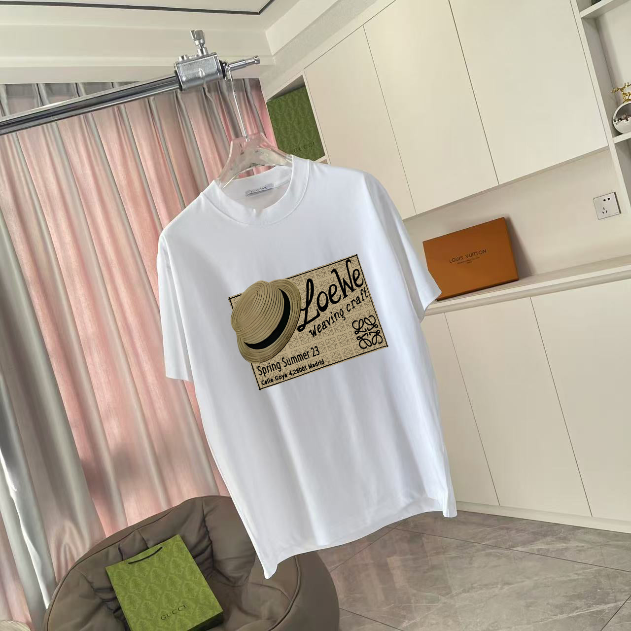 LuxluxHouse Best Quality Clothes T-shirt Loewe