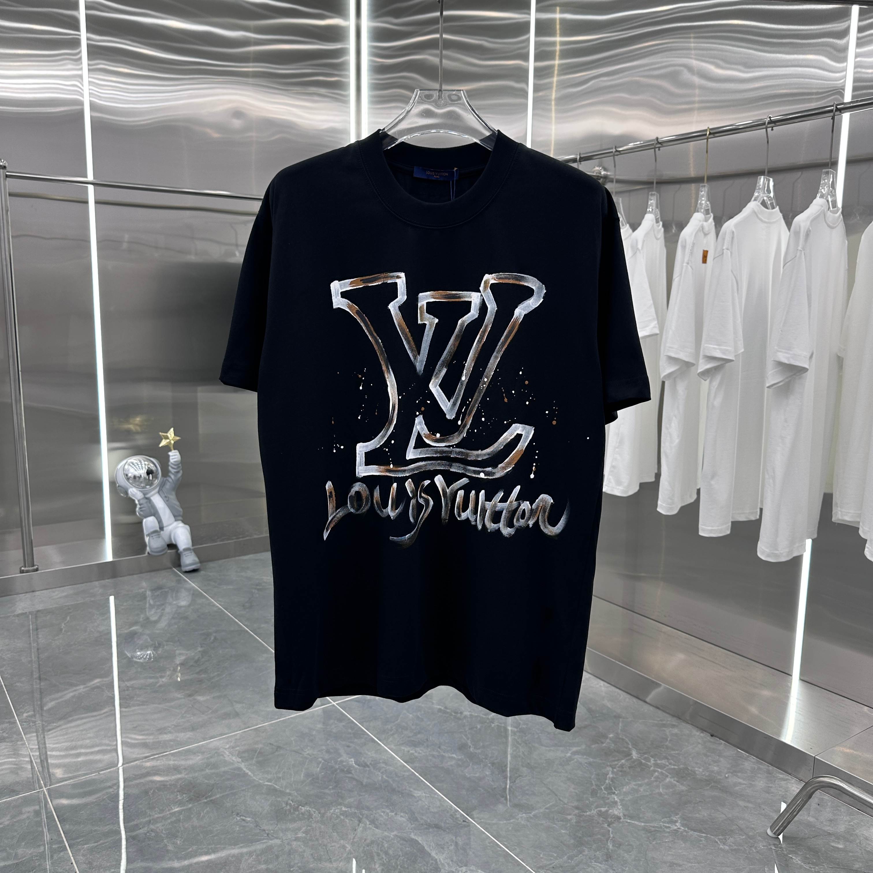 LuxluxHouse Best Quality Clothes T-shirt Louis Vuitton