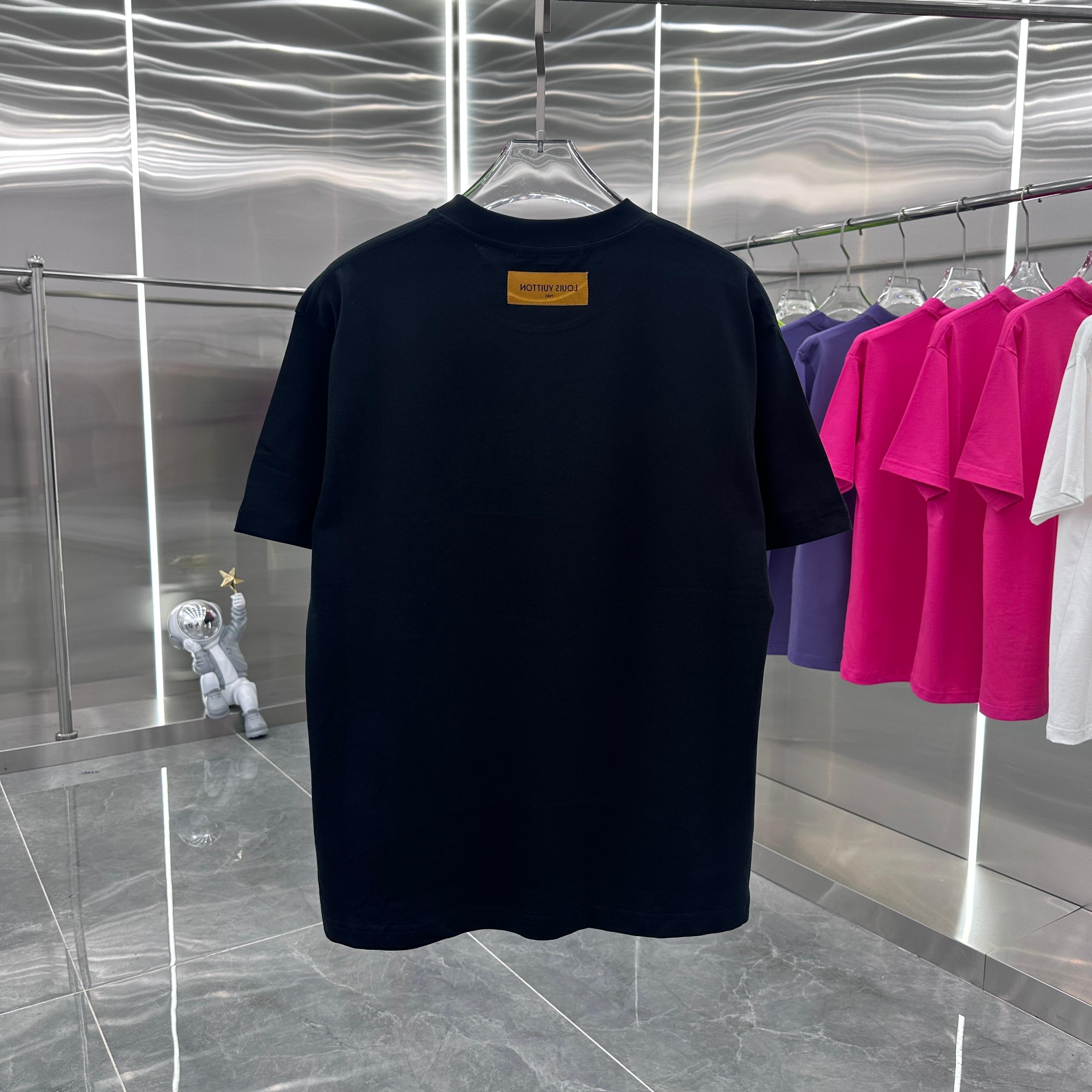 LuxluxHouse Best Quality Clothes T-shirt Louis Vuitton