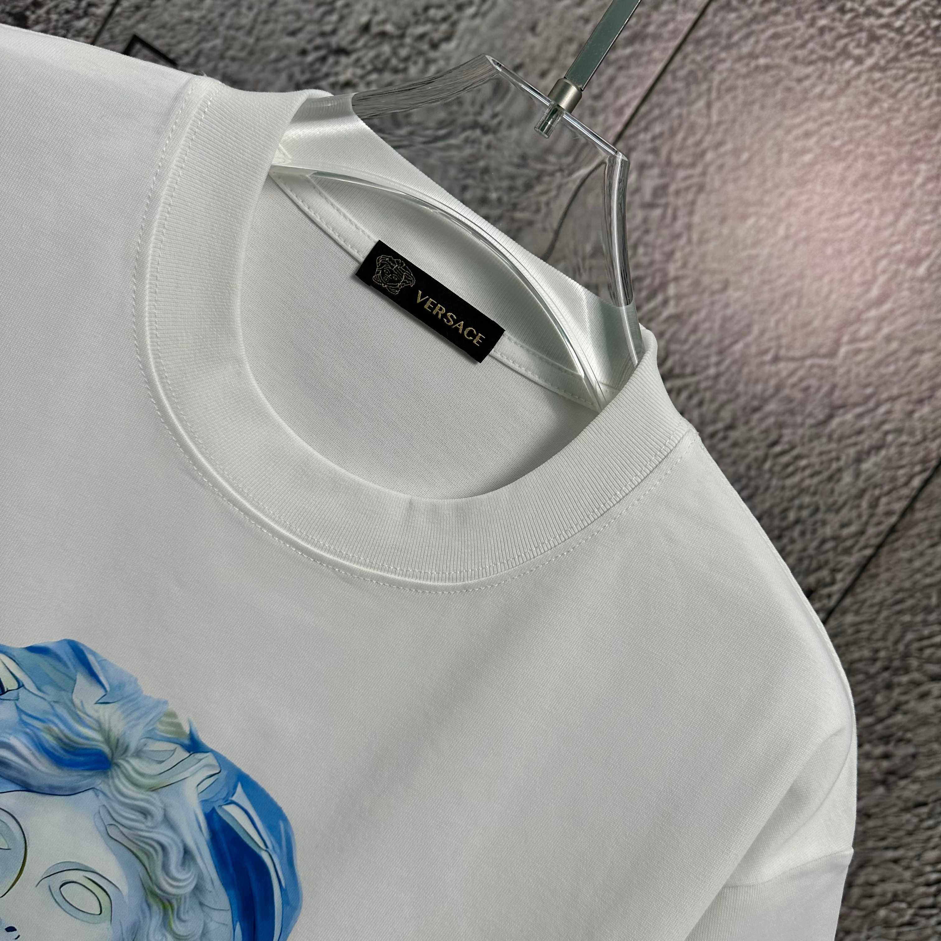 LuxluxHouse Best Quality Clothes Versace T-shirt