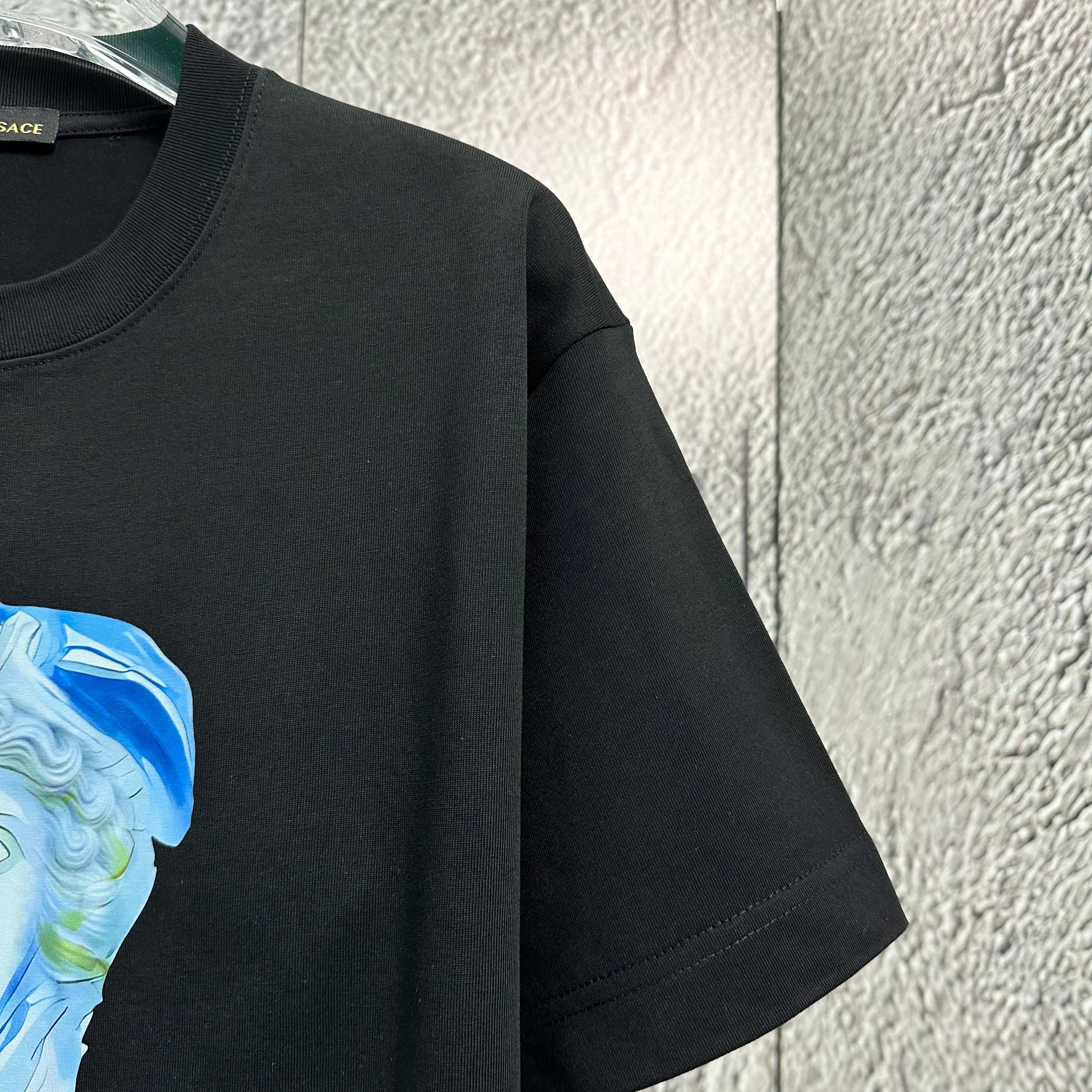 LuxluxHouse Best Quality Clothes Versace T-shirt