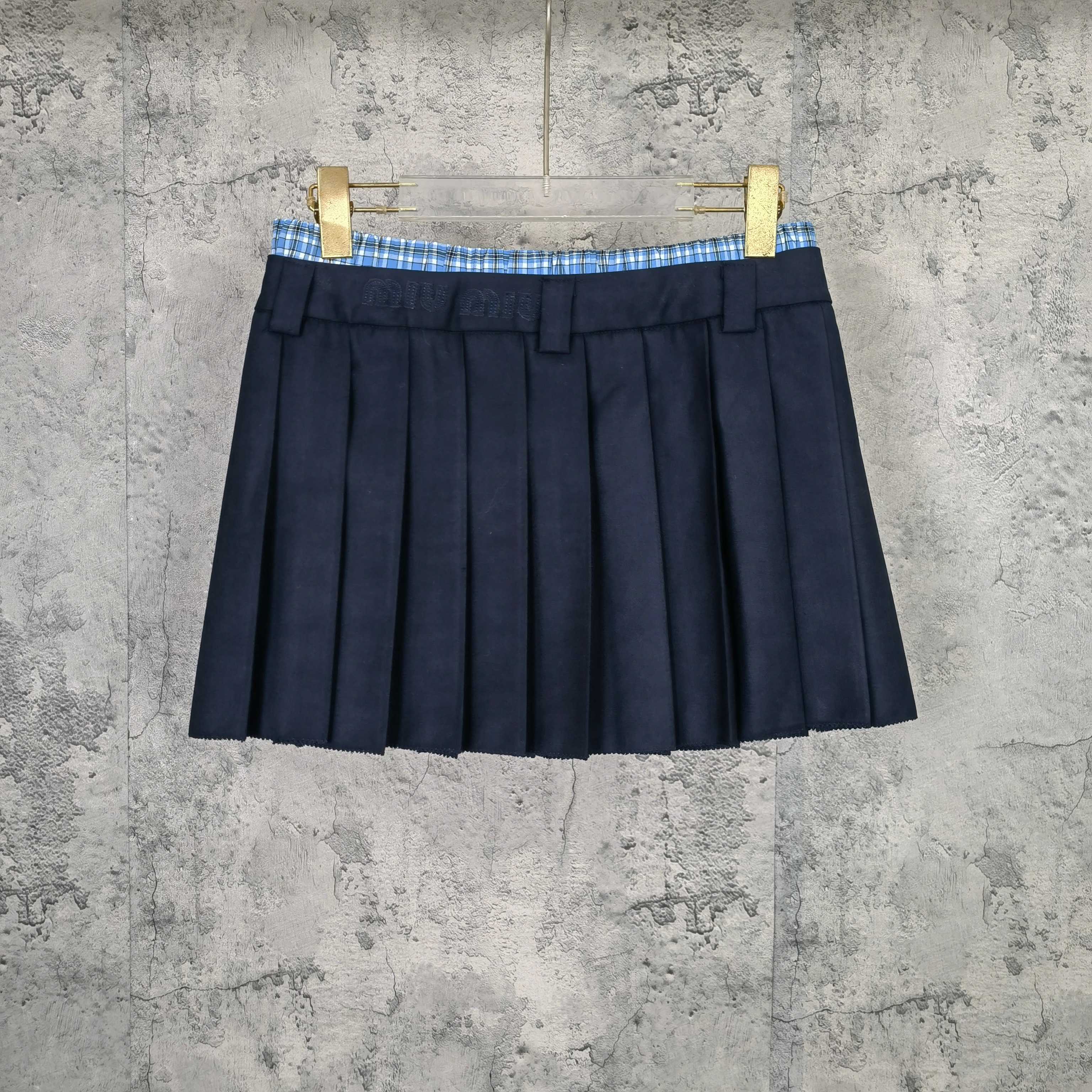 LuxluxHouse Best Quality Clothes Miu Miu Pants