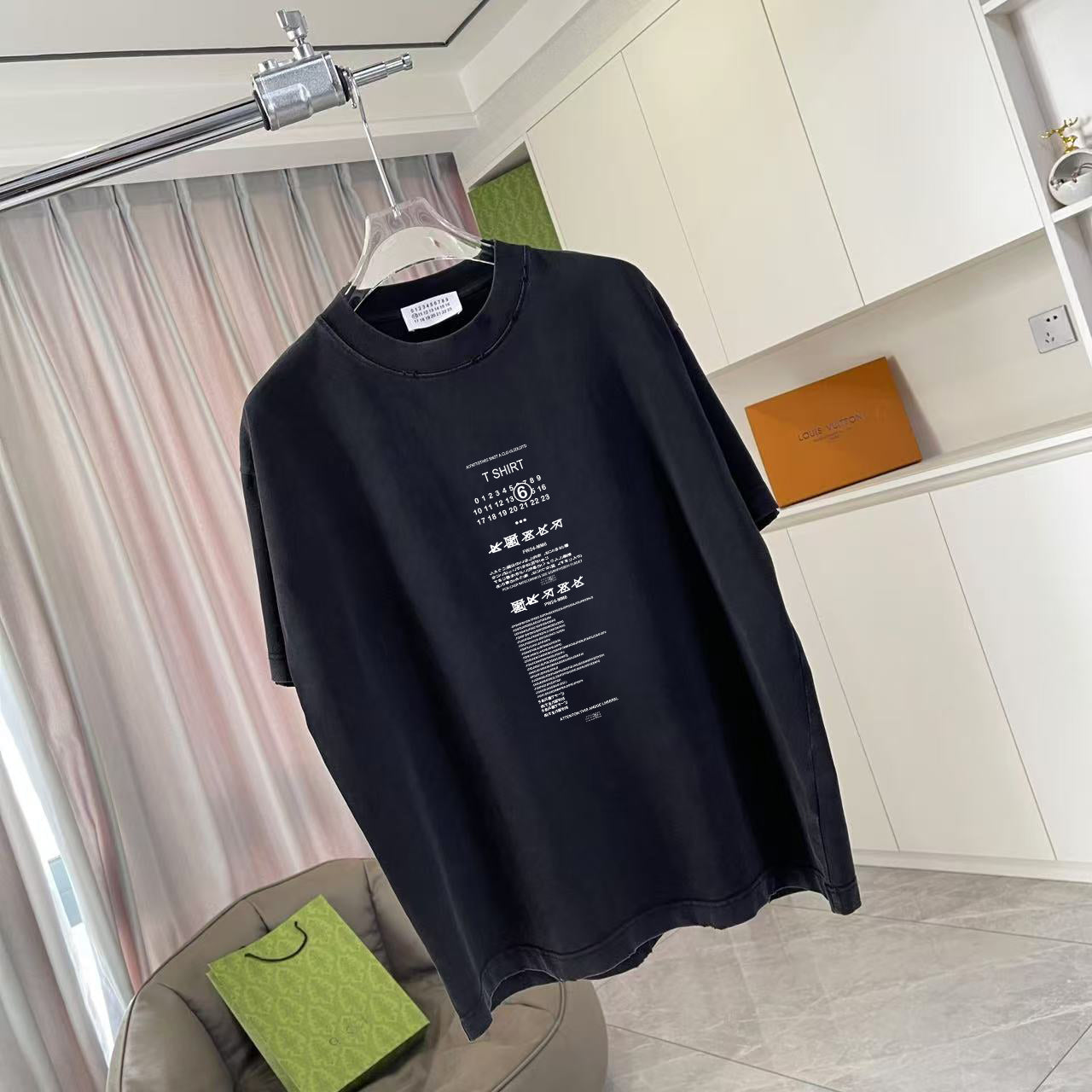 LuxluxHouse Best Quality Clothes T-shirt Chanel & Maison Margiela