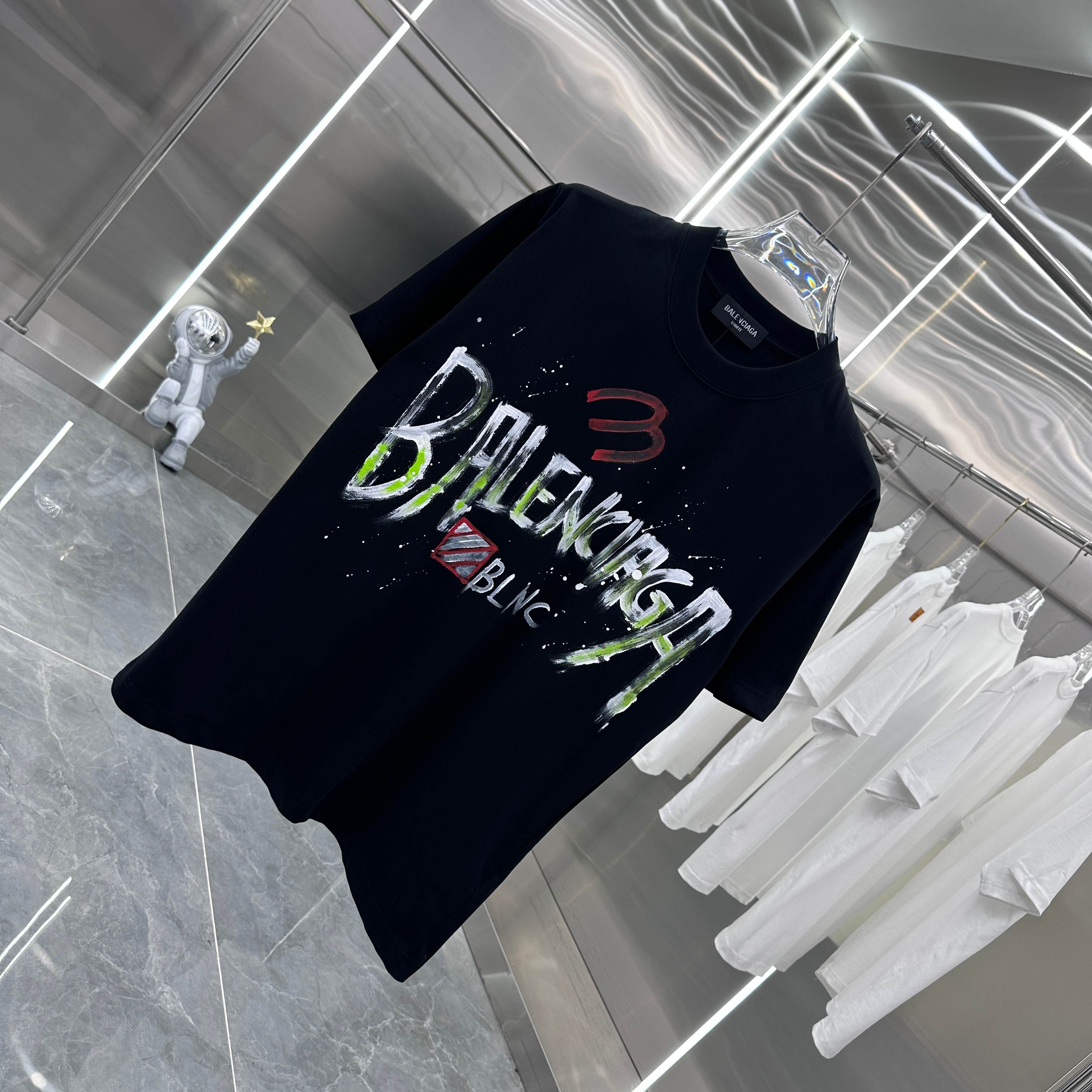 LuxluxHouse Best Quality Clothes Balenciaga T-shirt