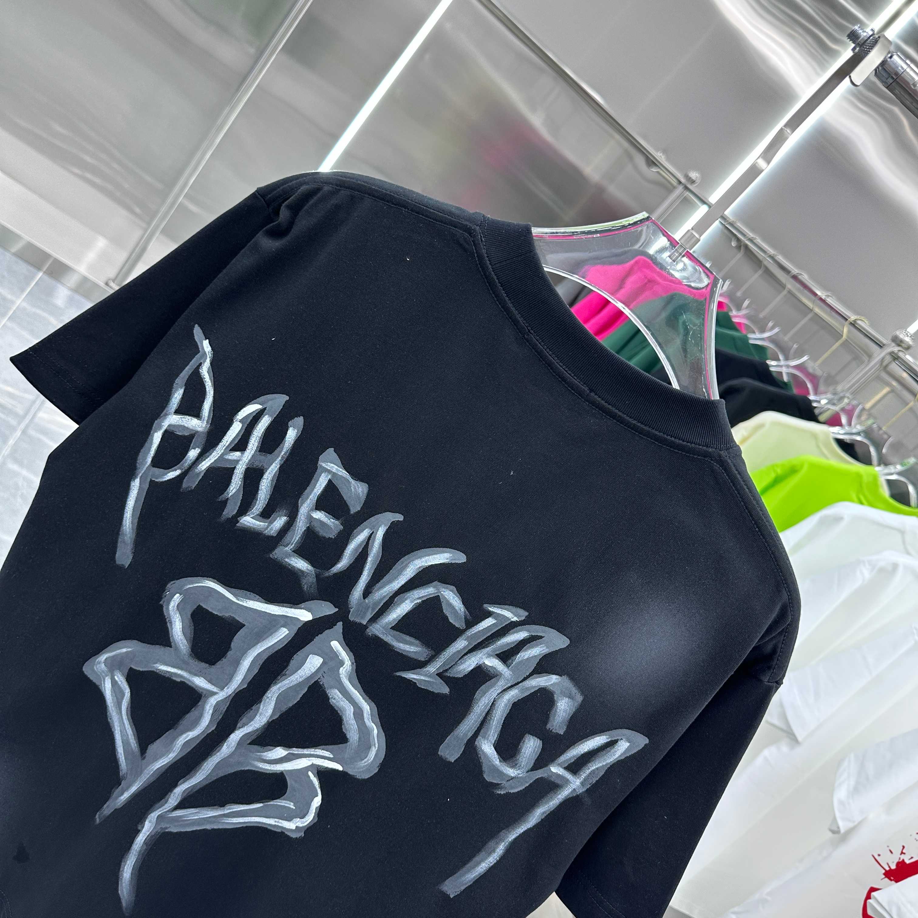 LuxluxHouse Best Quality Clothes Balenciaga T-shirt