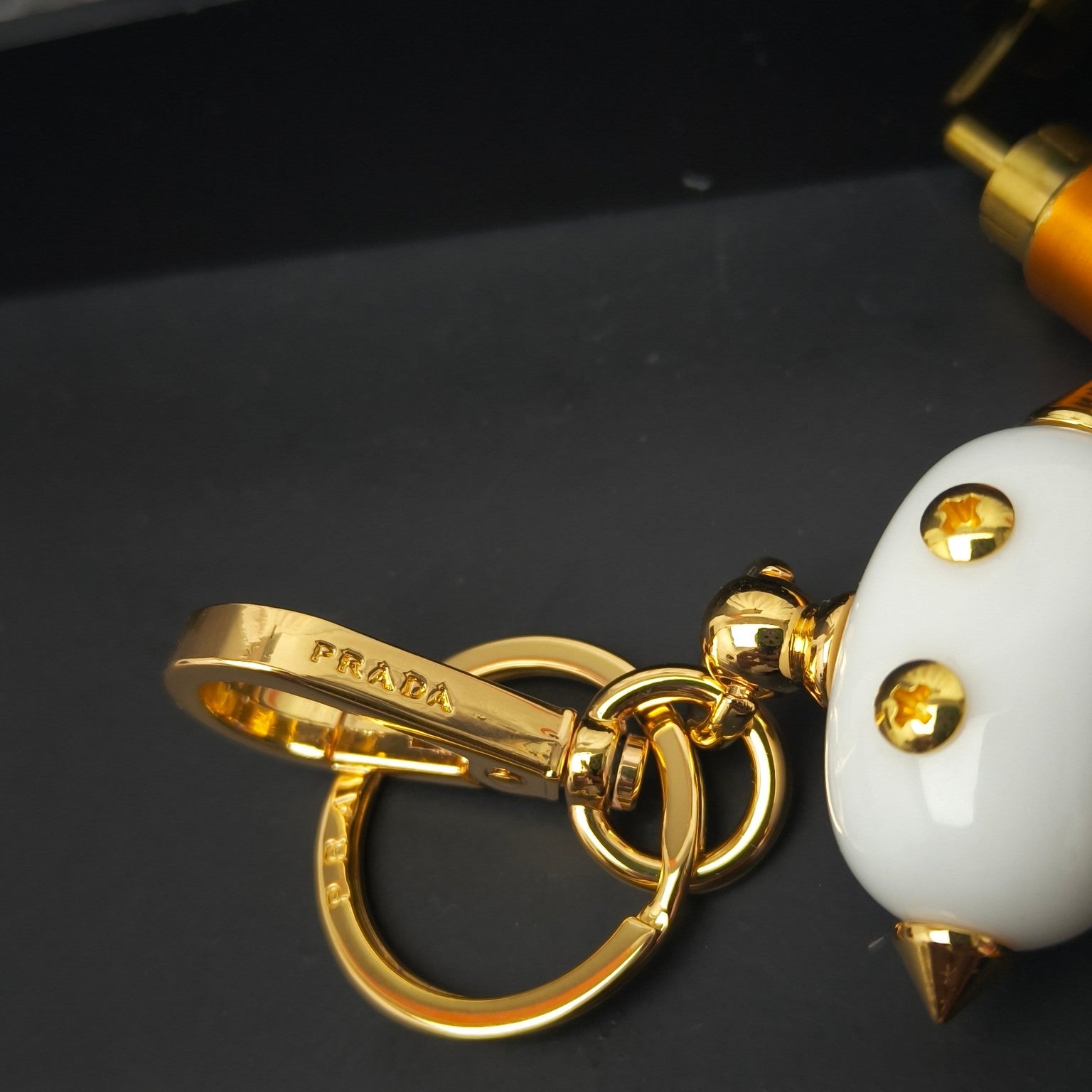 LuxluxHouse Best Quality Accessories Prada Keychain Keychain