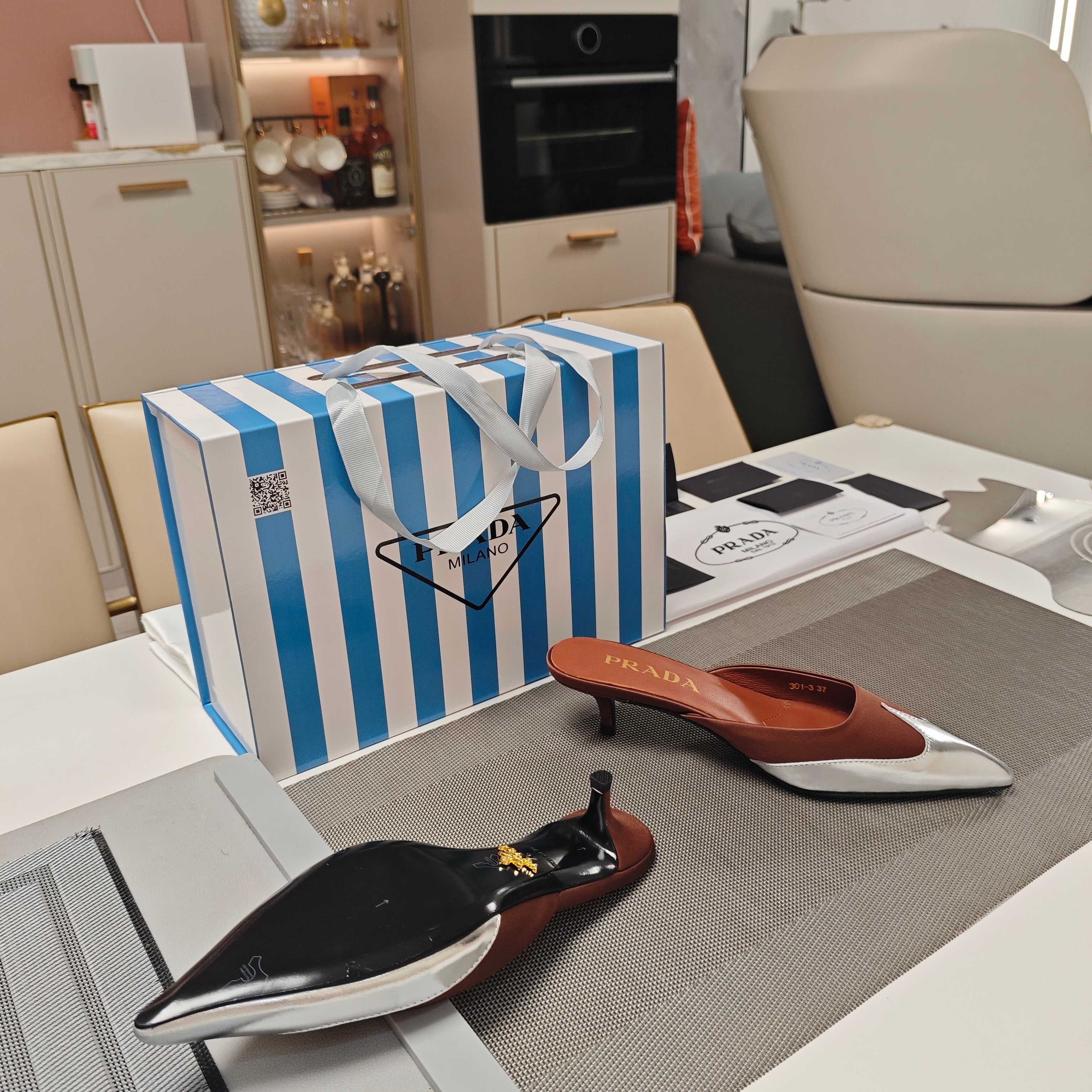 LuxluxHouse Best Quality Women Shoes Prada