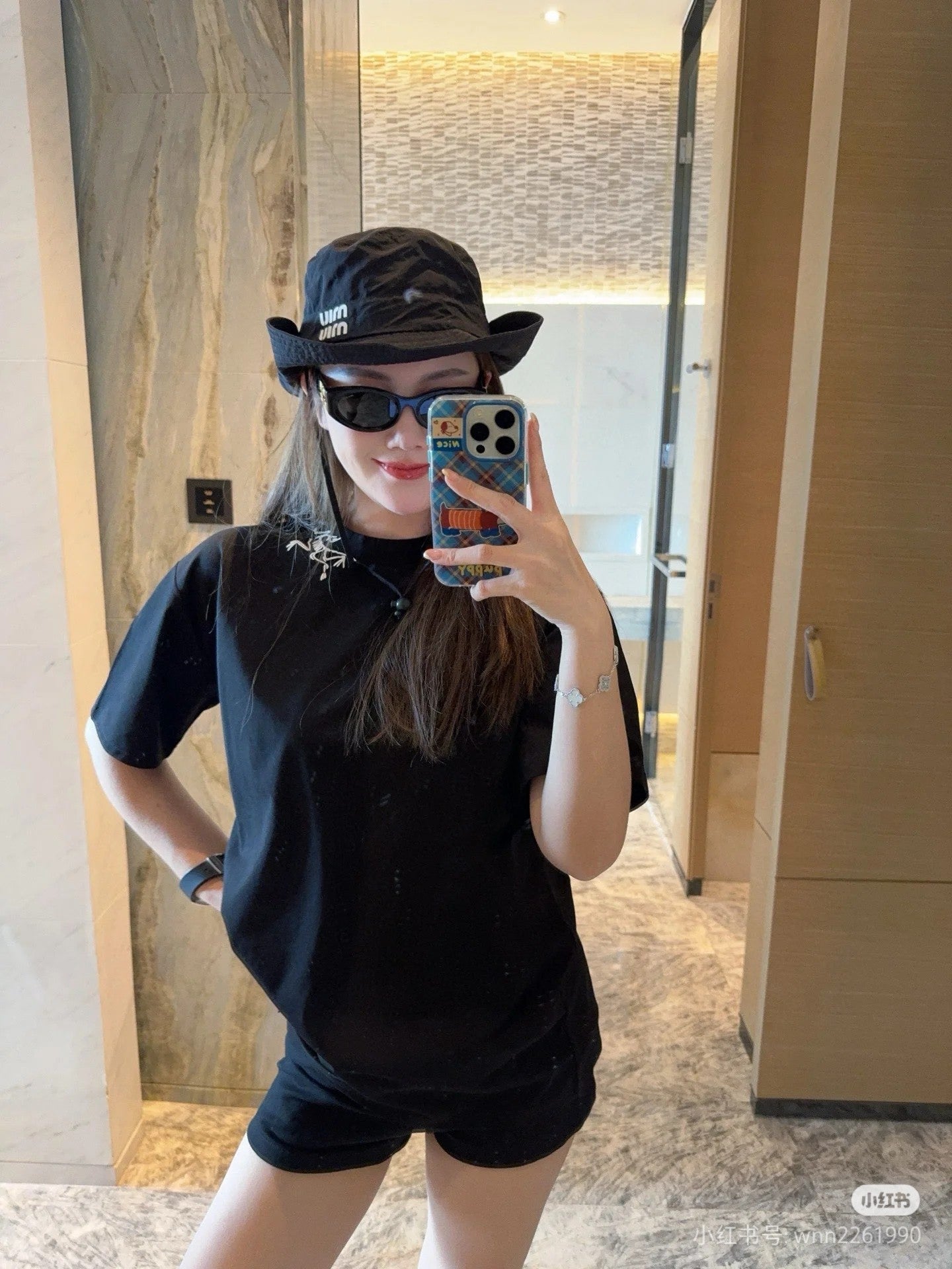 LuxluxHouse Best Quality Clothes T-shirt Arcteryx