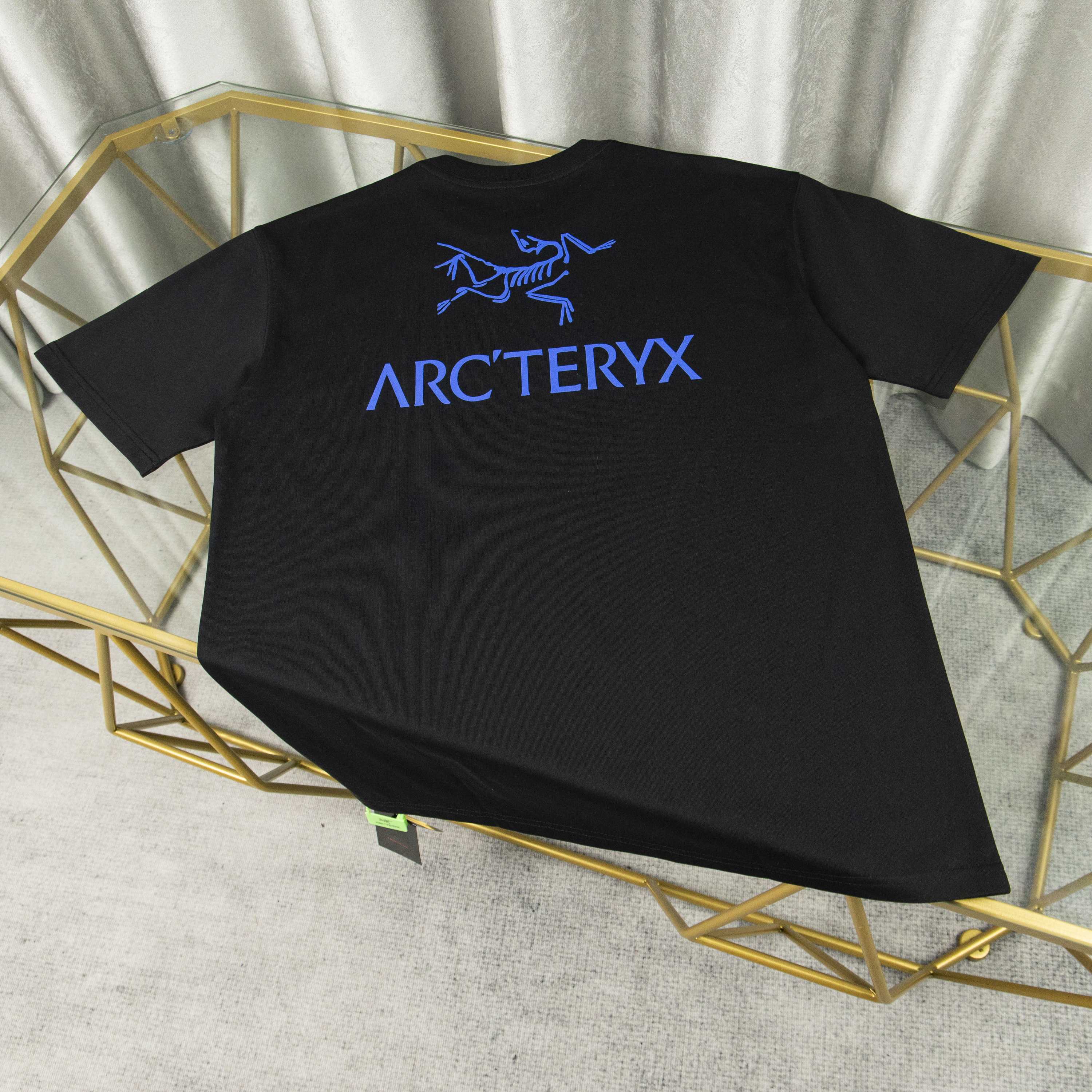 LuxluxHouse Best Quality Clothes T-shirt Arcteryx