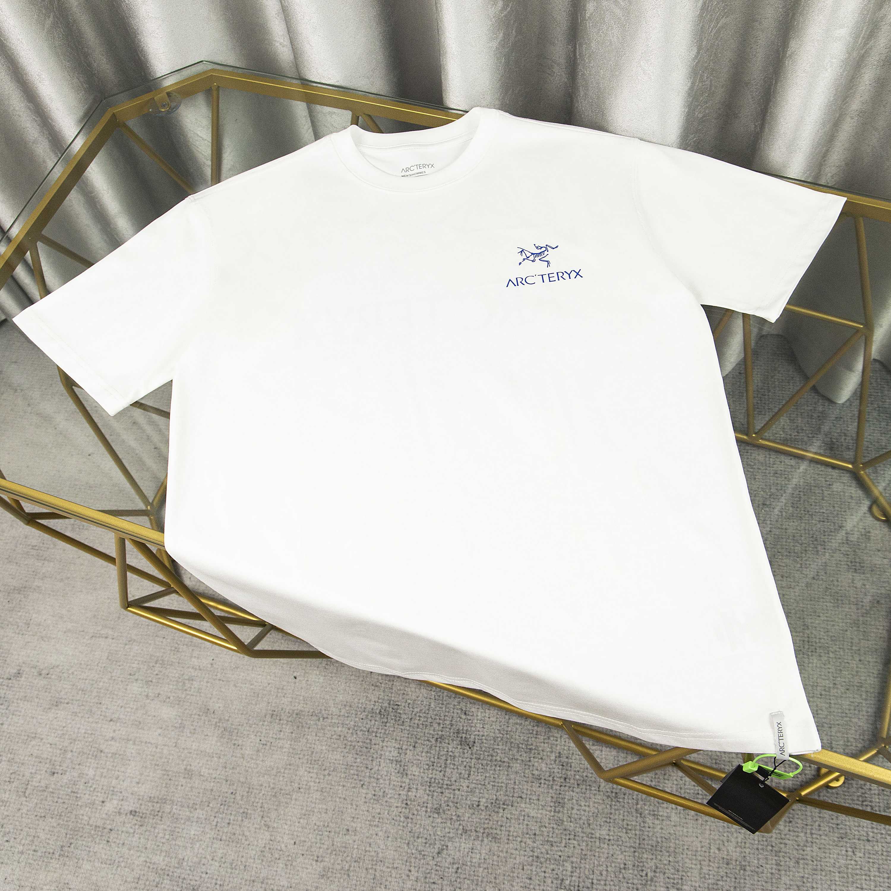 LuxluxHouse Best Quality Clothes T-shirt Arcteryx