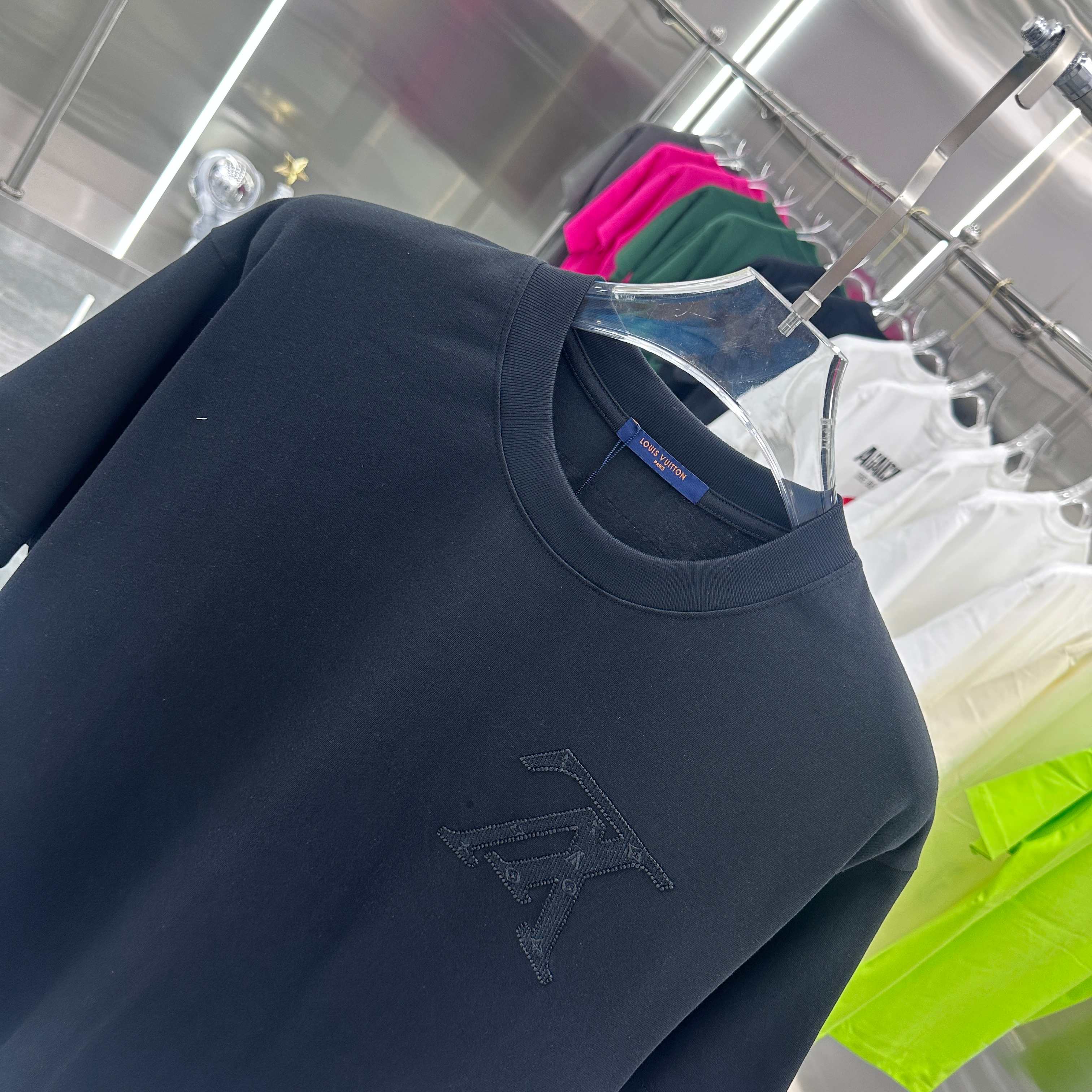 LuxluxHouse Best Quality Clothes T-shirt Louis Vuitton