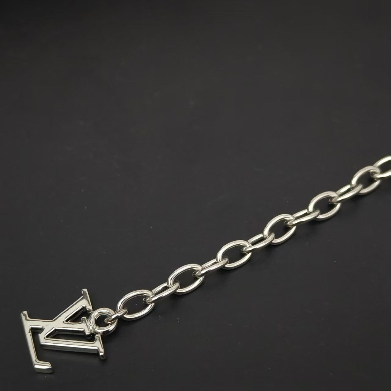 LuxluxHouse Best Quality Accessories Necklace Bracelet Louis Vuitton