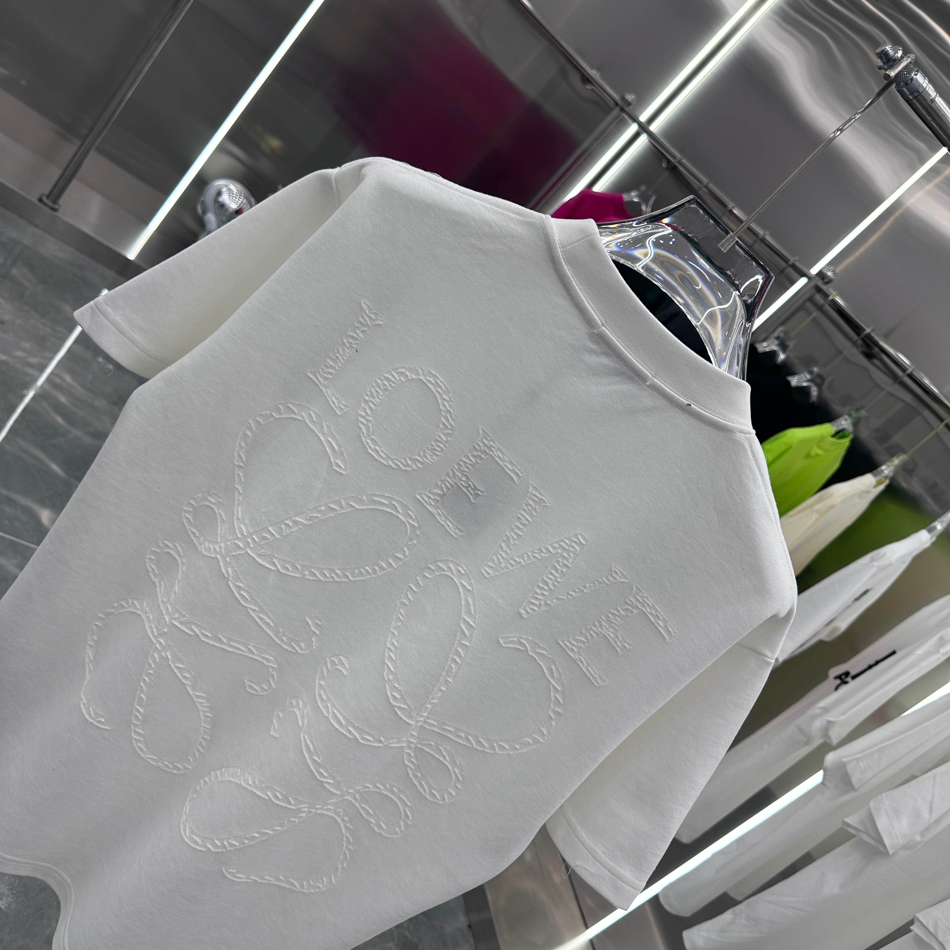 LuxluxHouse Best Quality Clothes T-shirt Loewe